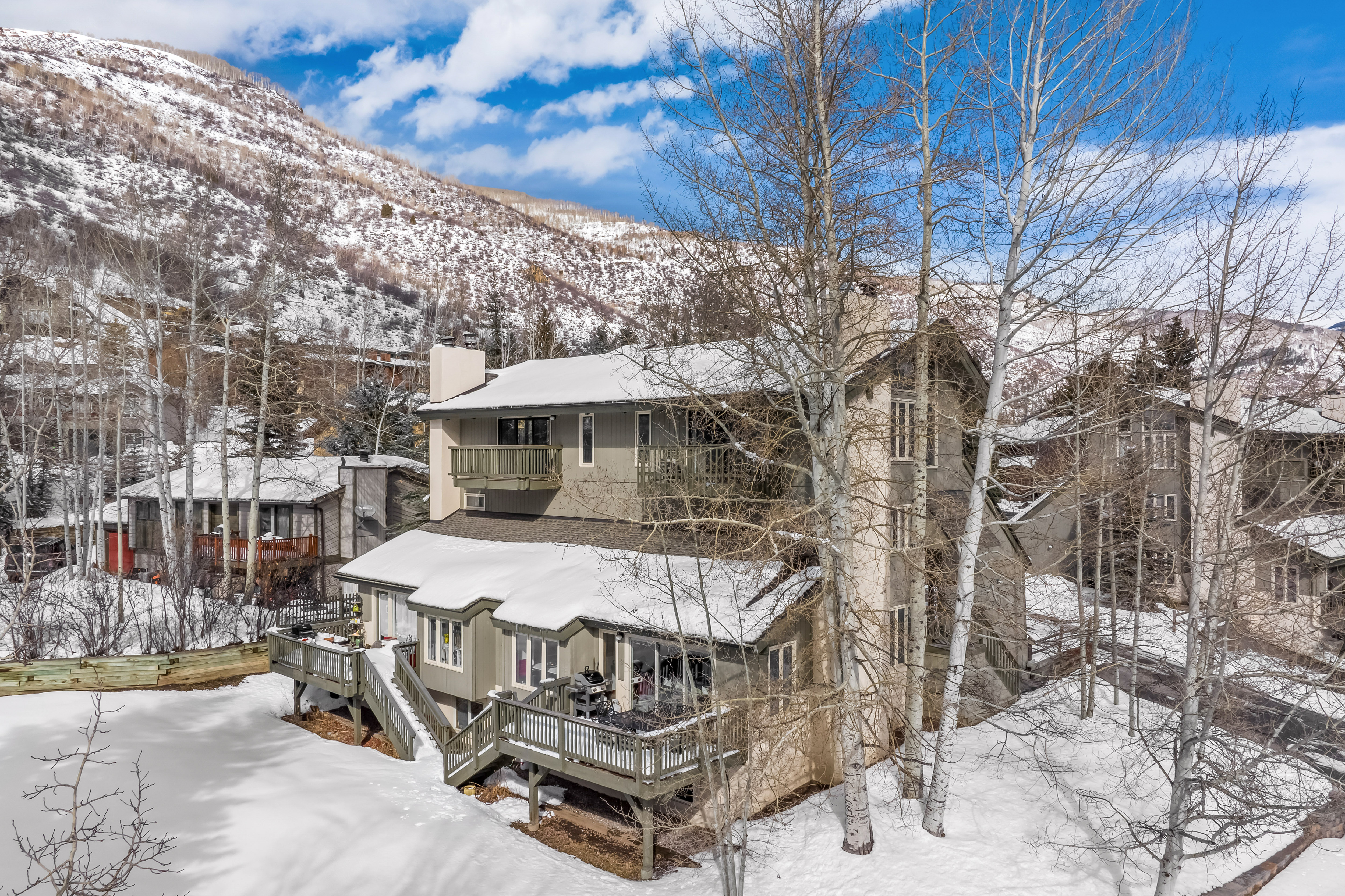2447 Chamonix Lane #11C 