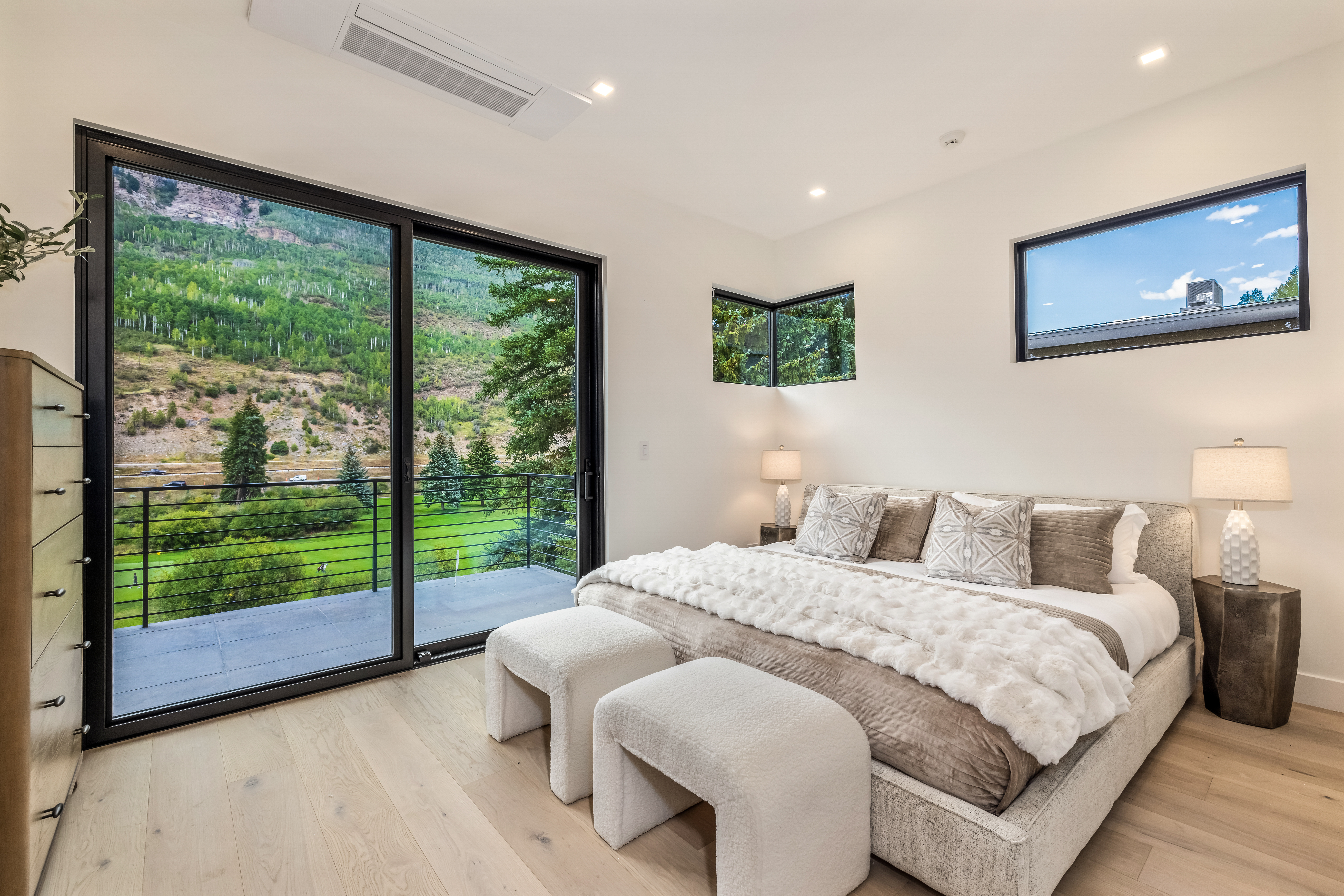 1487 Vail Valley Drive 