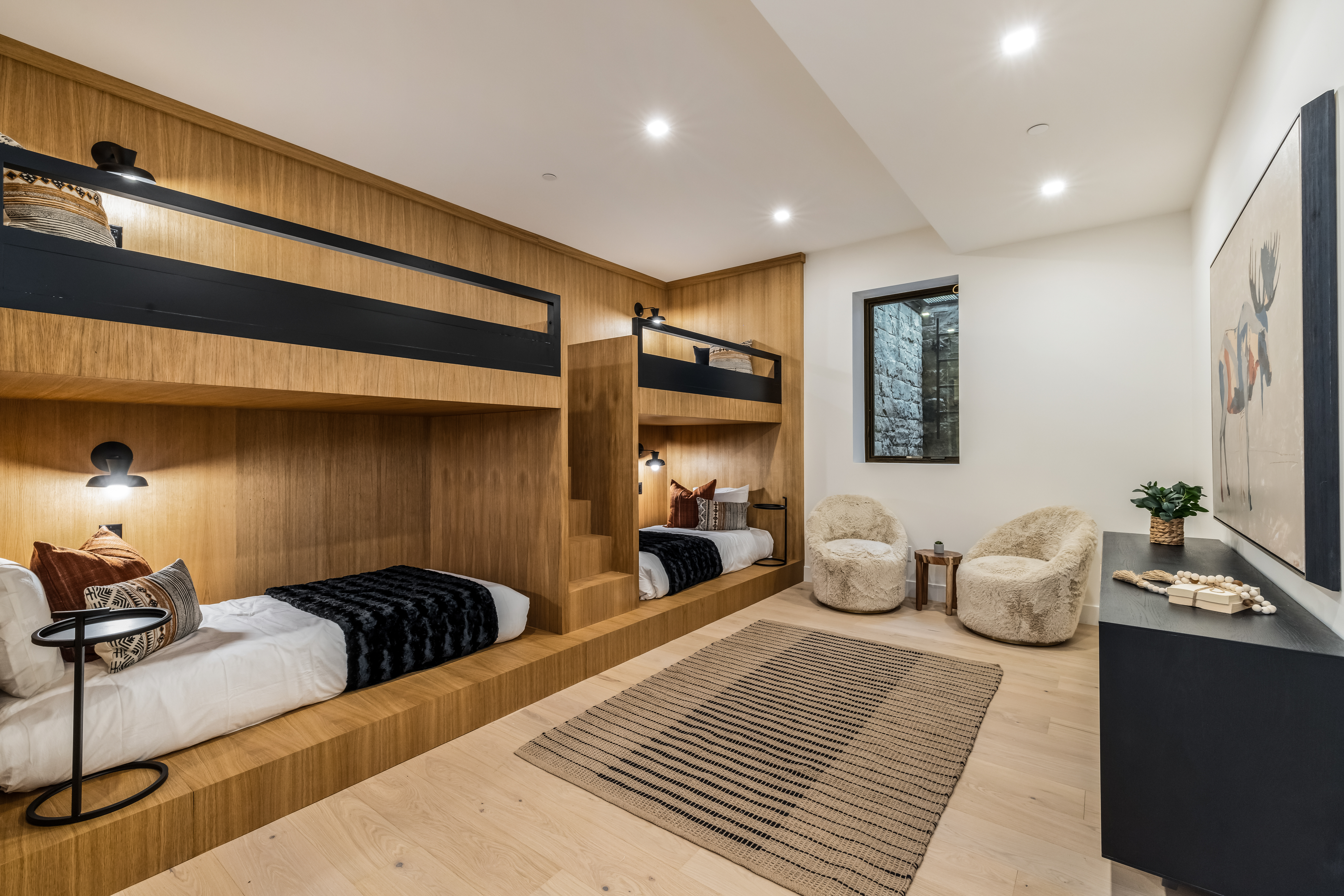 1487 Vail Valley Drive 