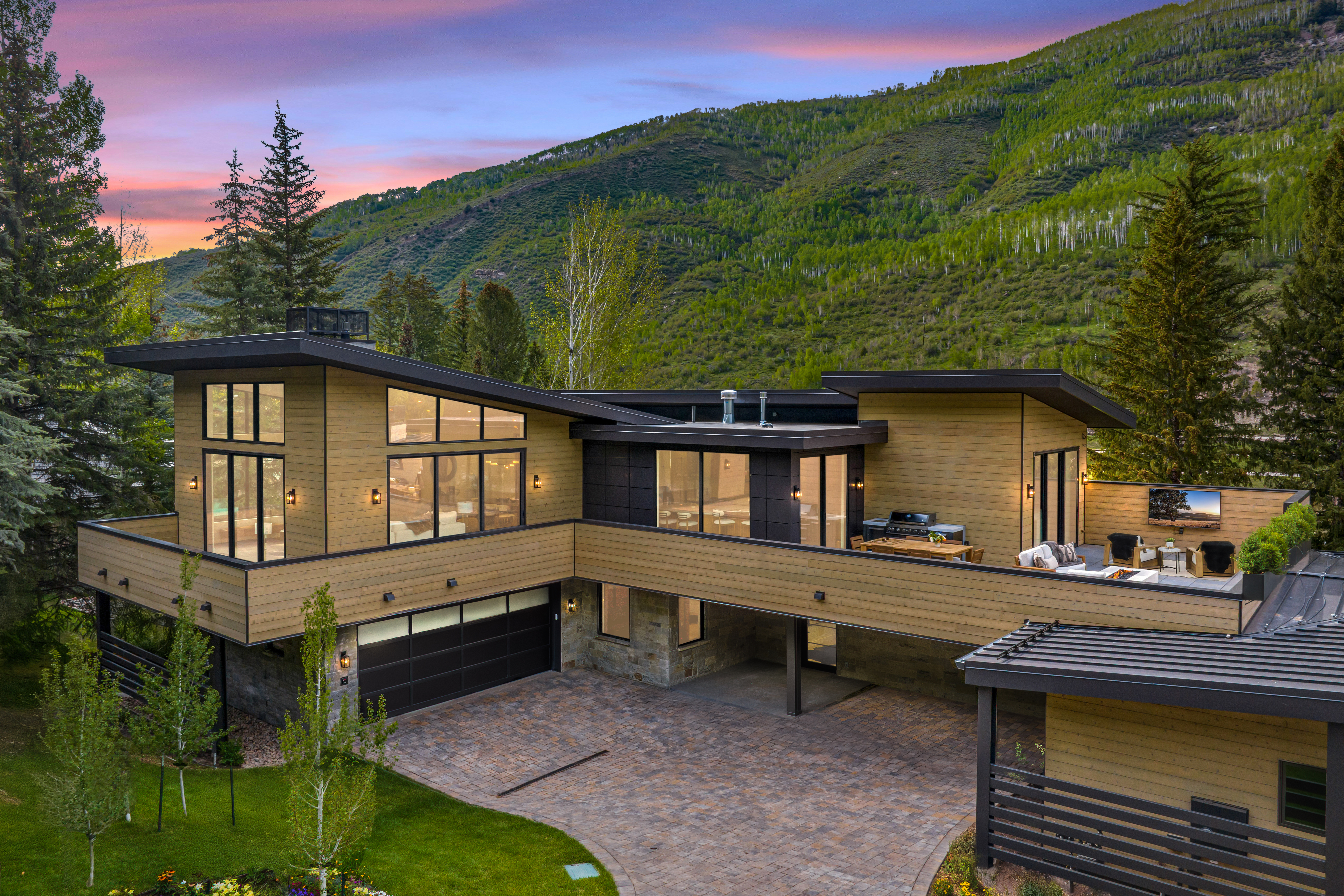 1487 Vail Valley Drive 