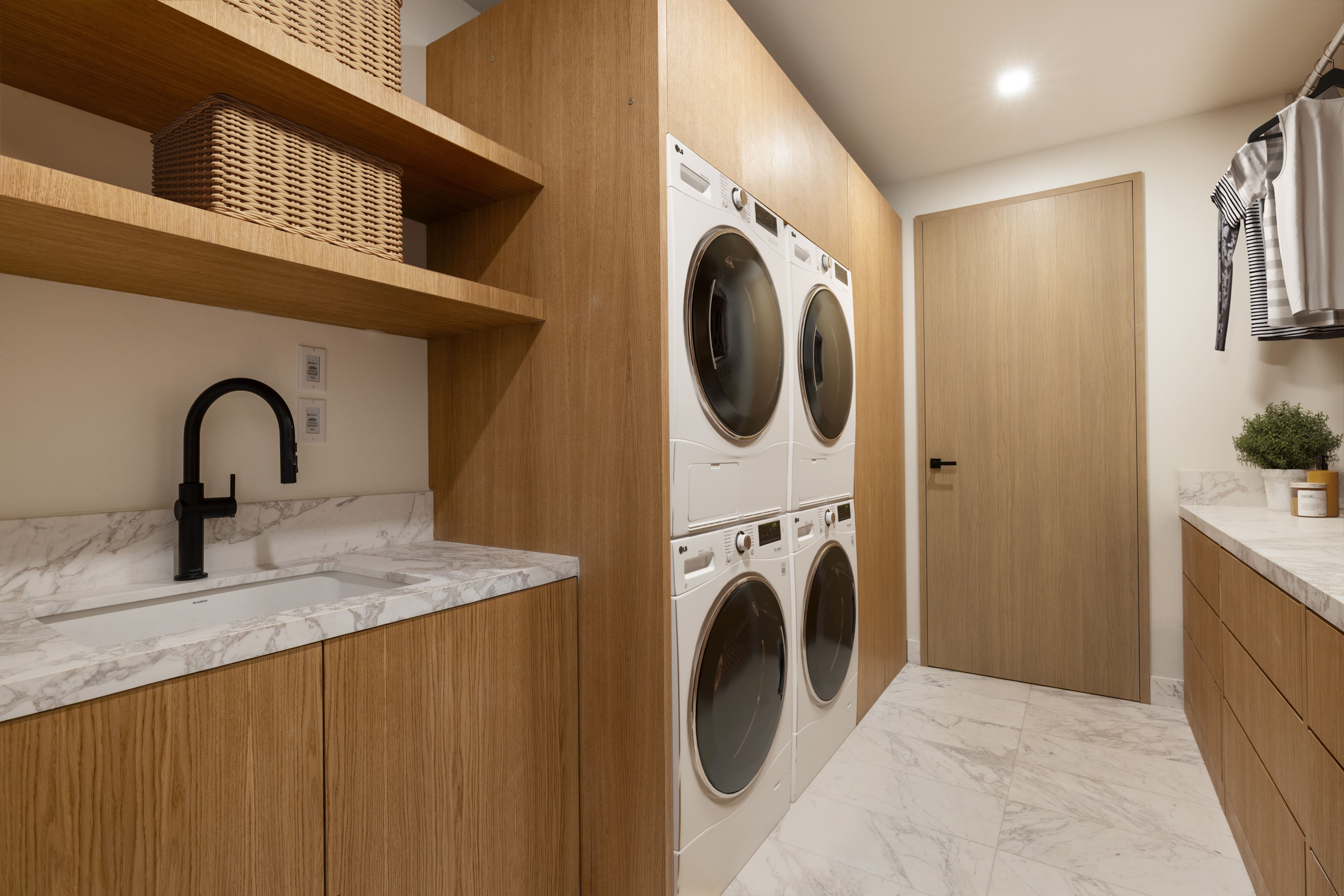 1487 Vail Valley Drive 