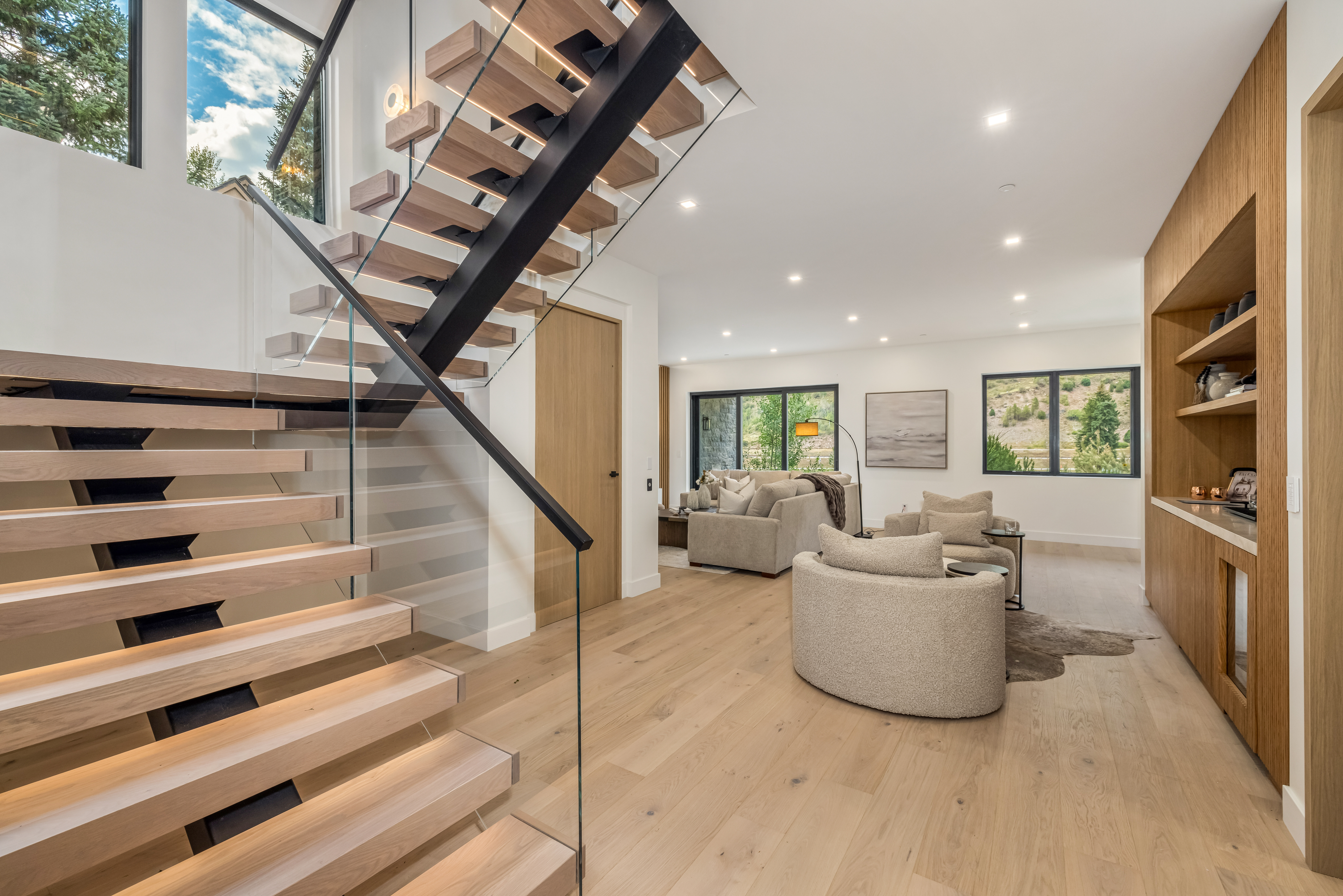 1487 Vail Valley Drive 