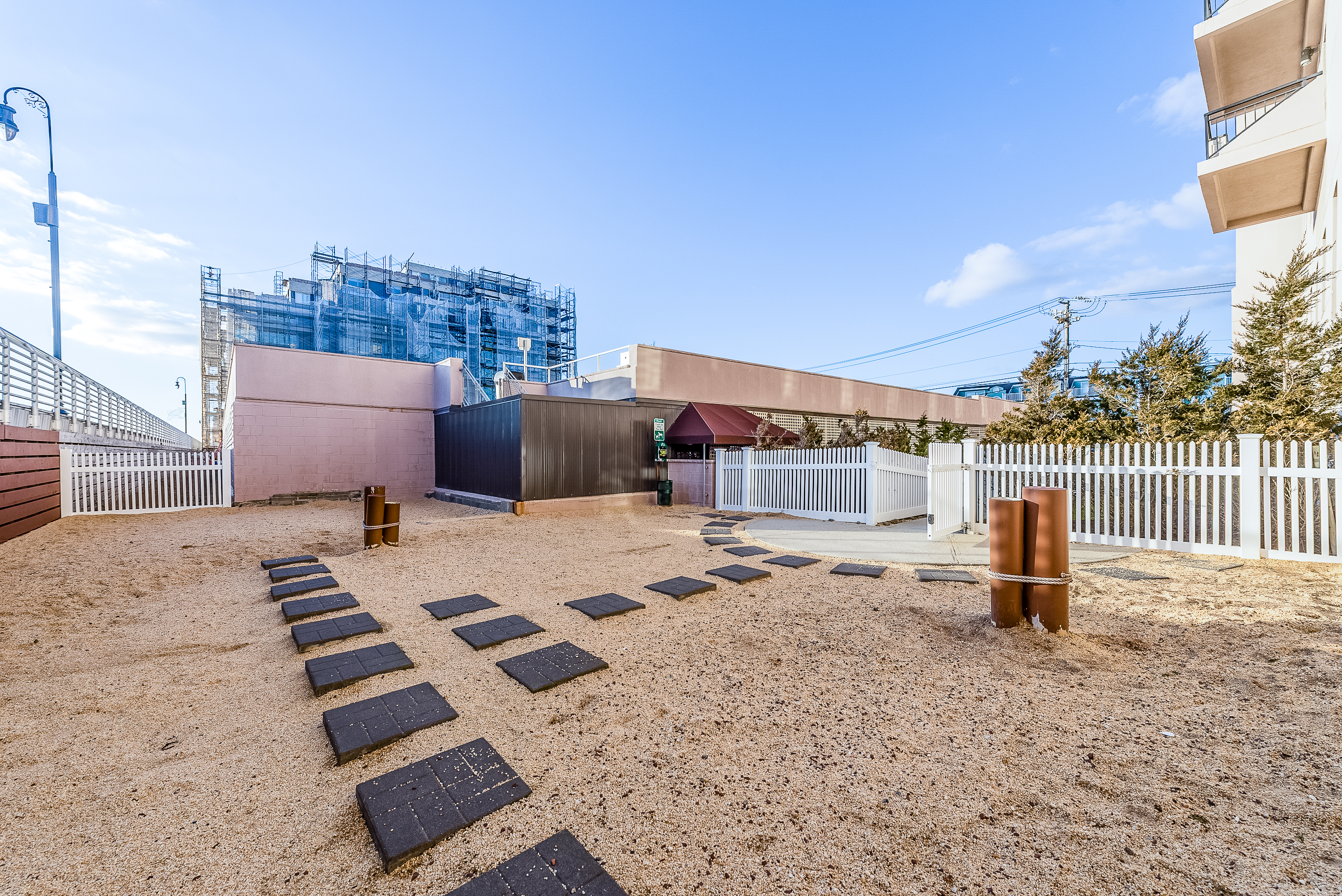 100 W Broadway Unit# 7Jj