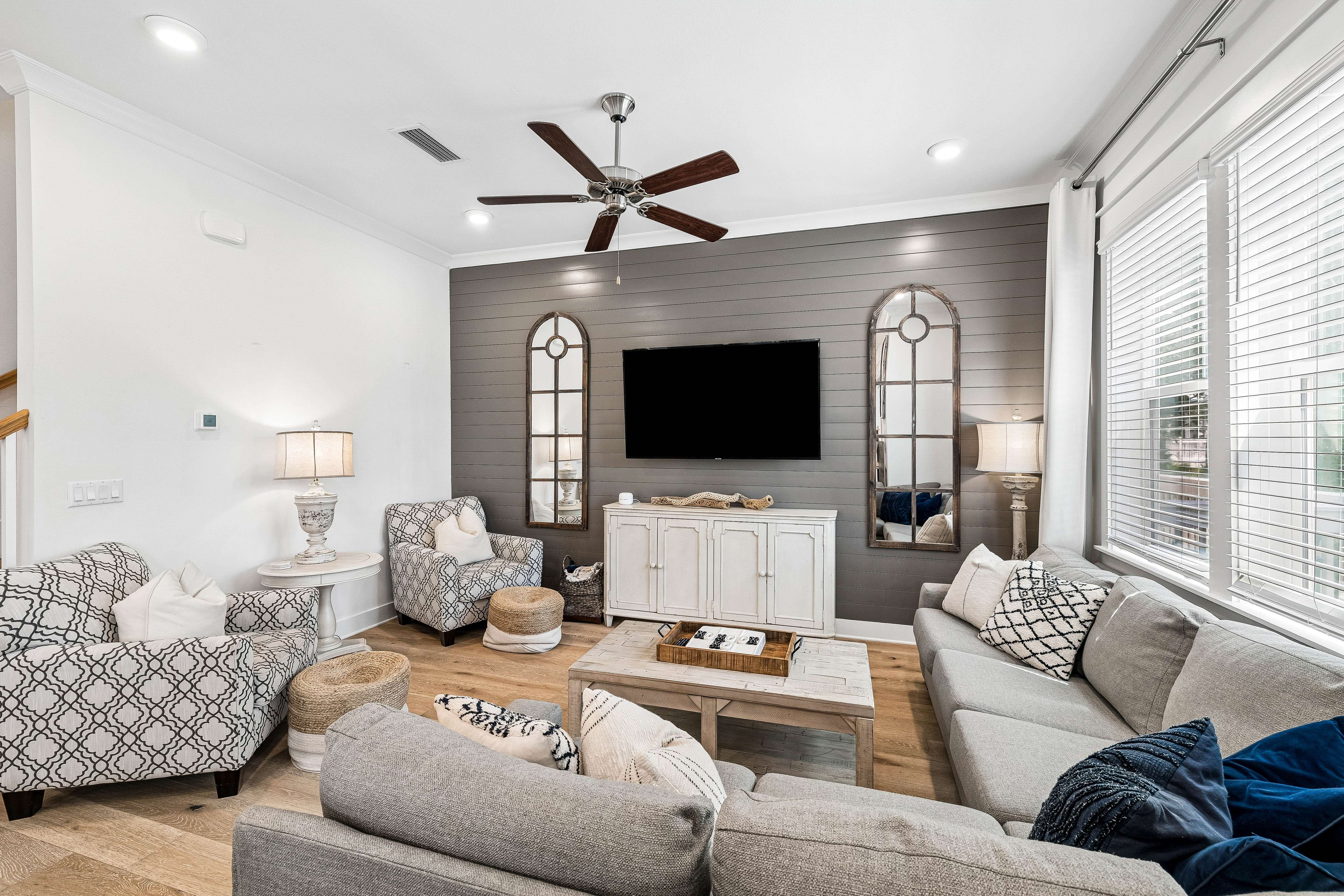 100 Pine Lands Loop West B