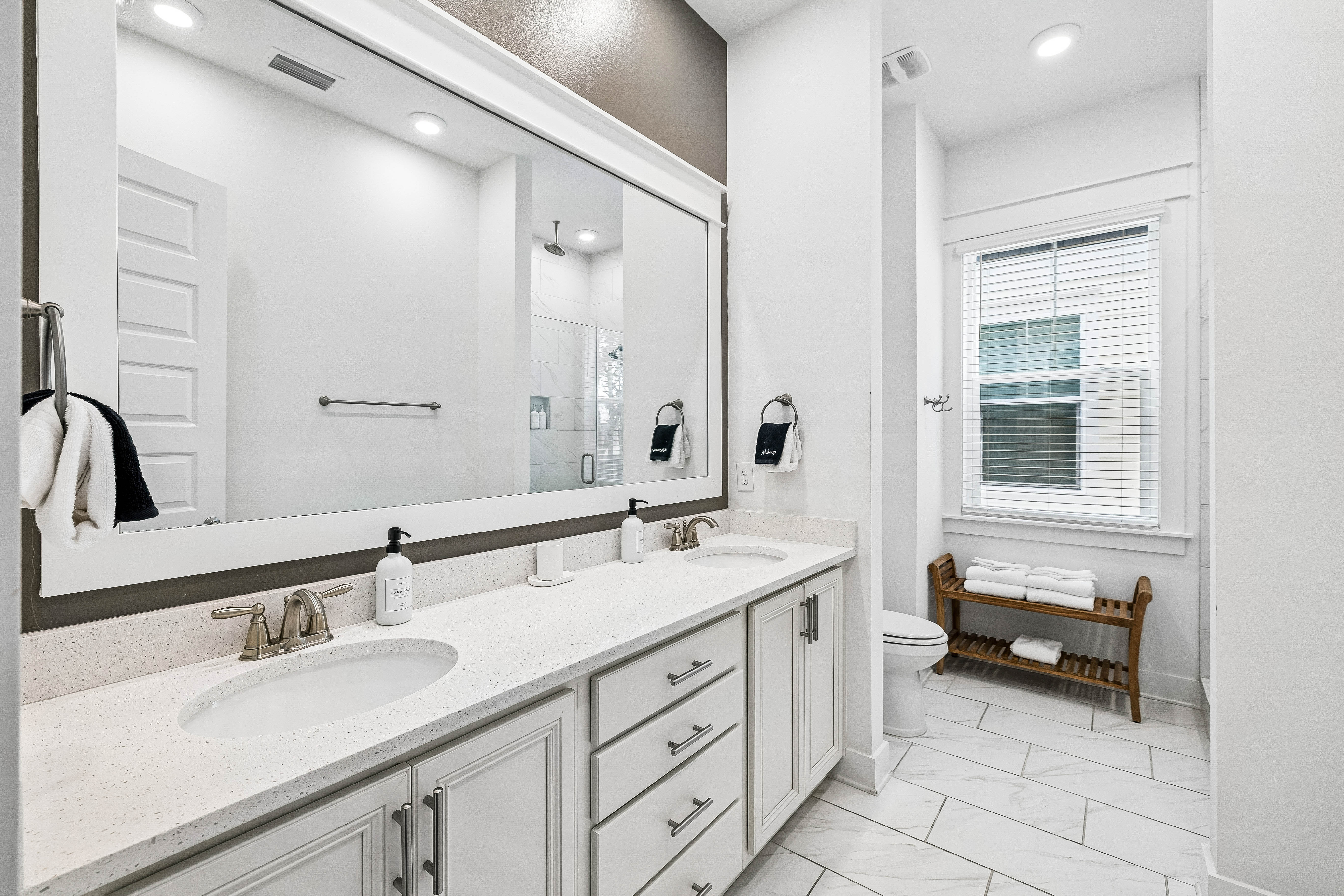 100 Pine Lands Loop West B
