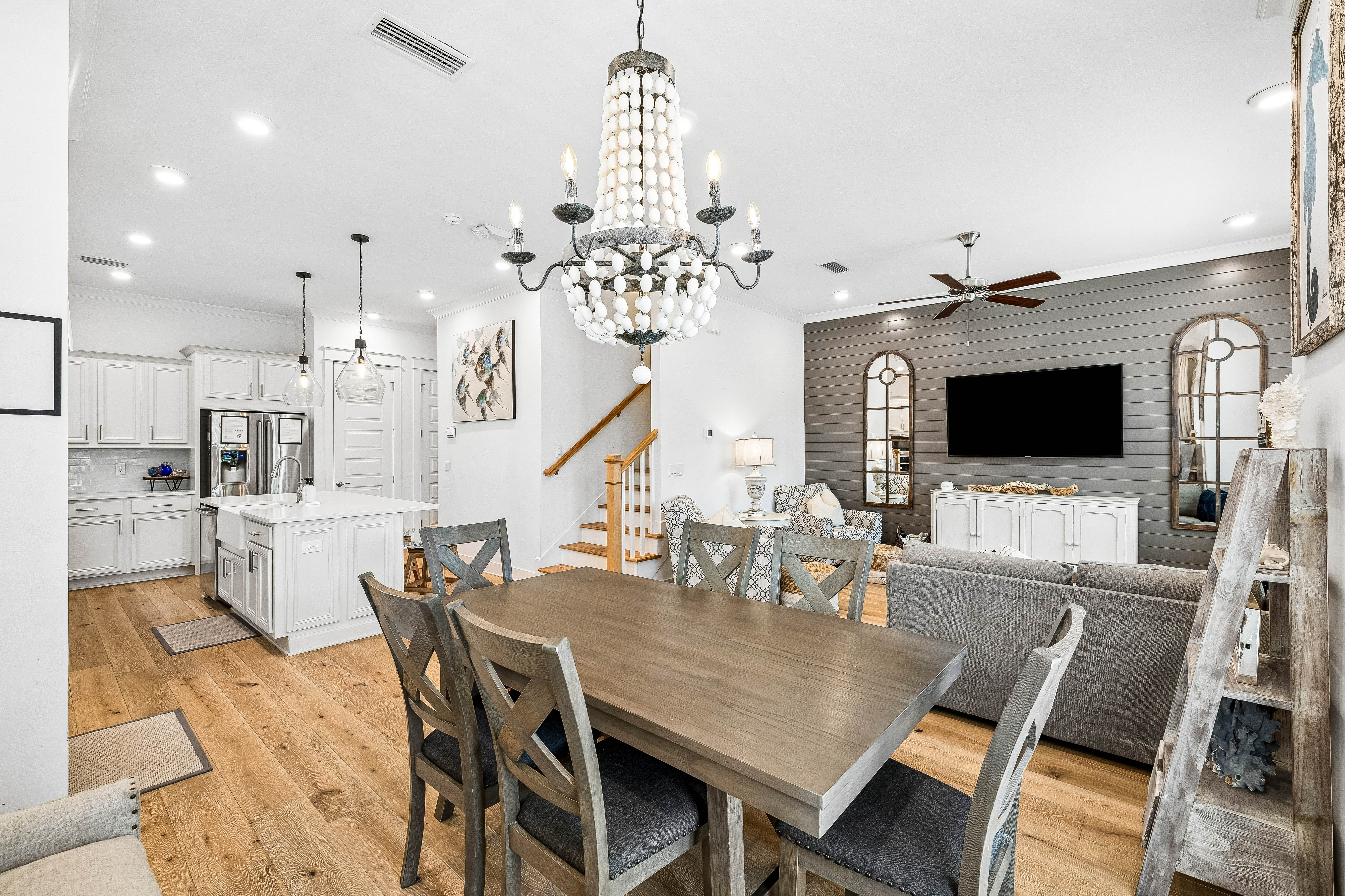 100 Pine Lands Loop West B