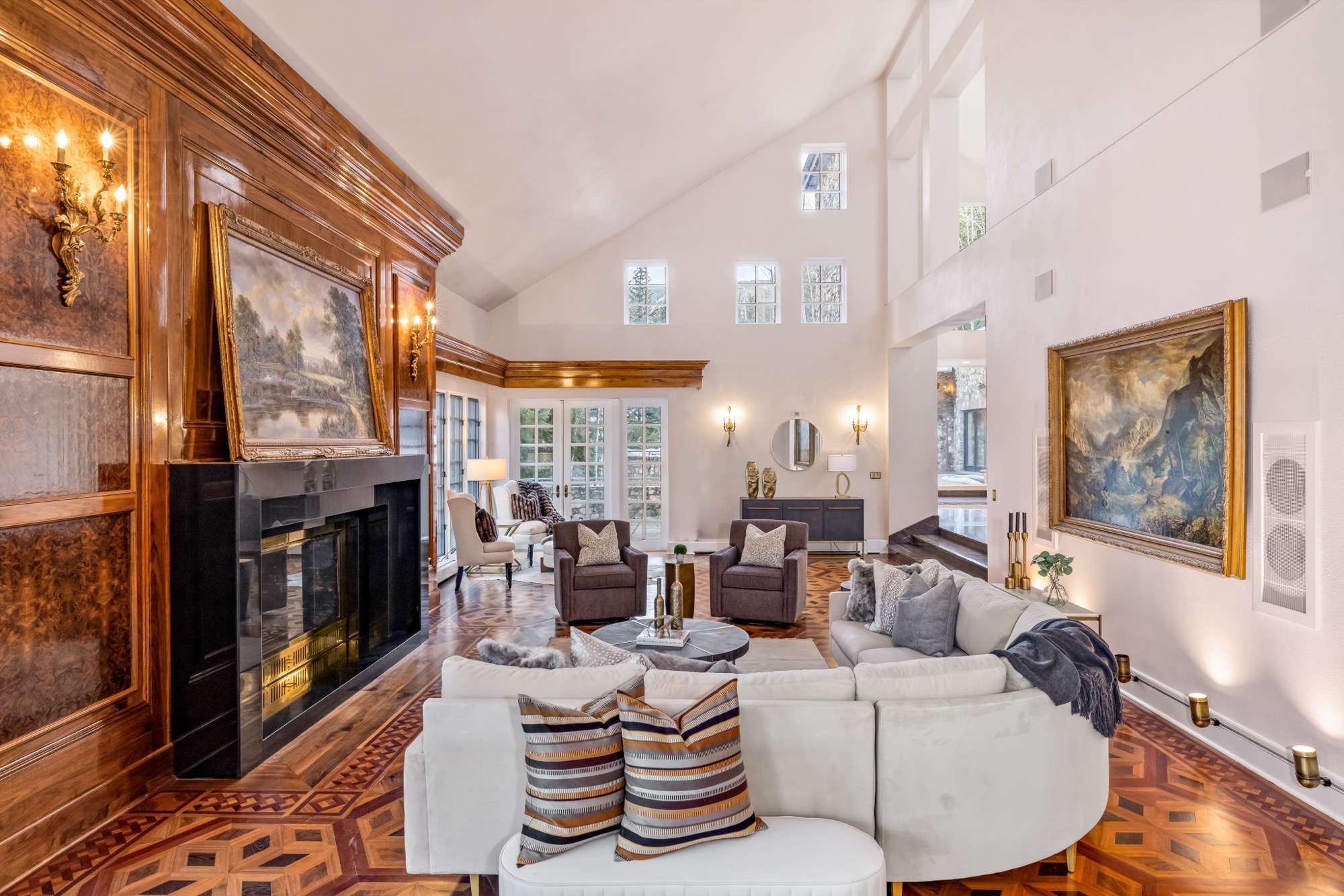 181 S. Fairway Dr. 
