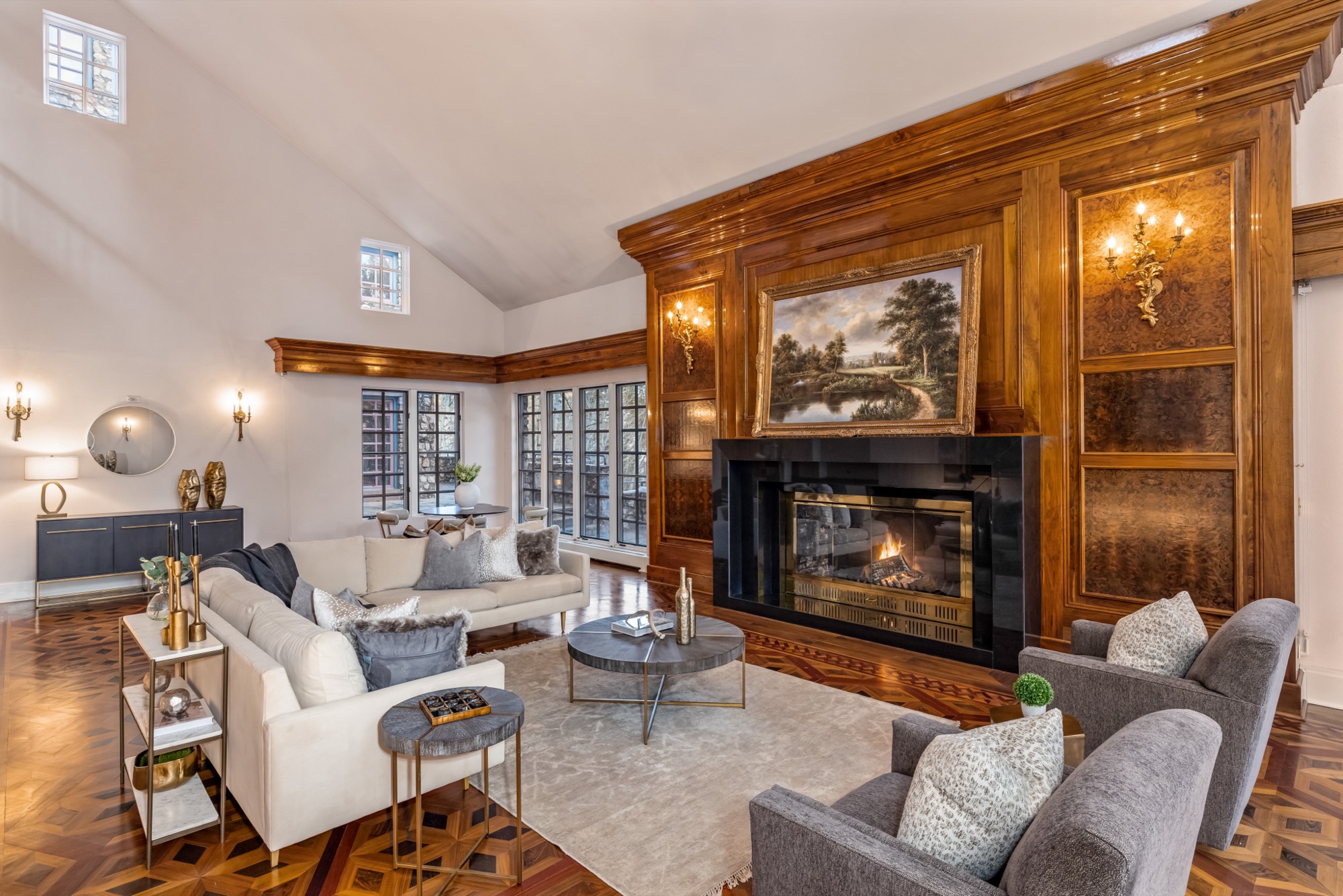 181 S. Fairway Dr. 