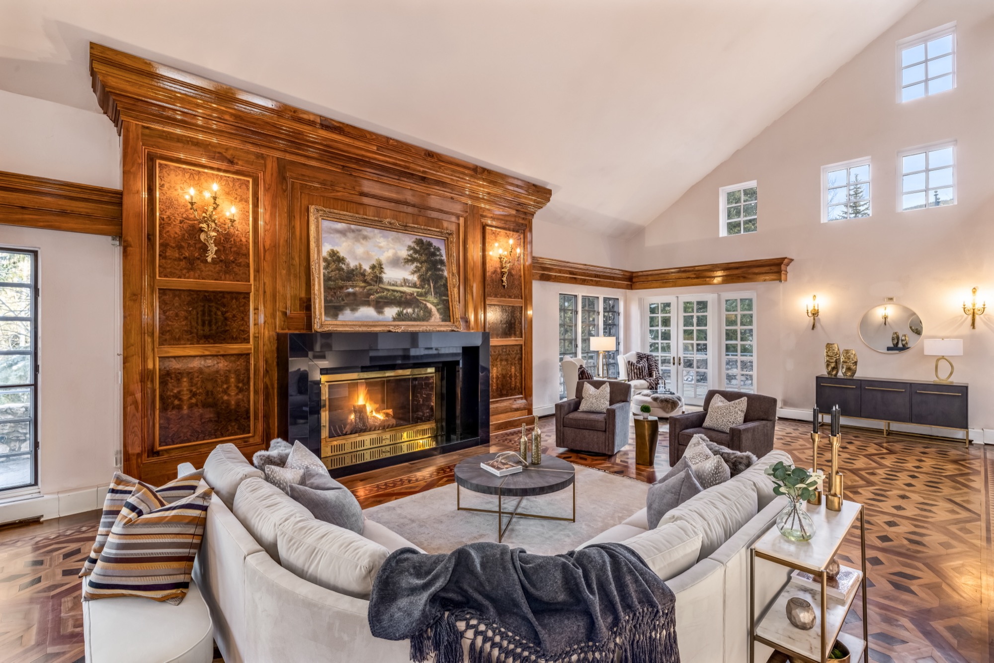 181 S. Fairway Dr. 