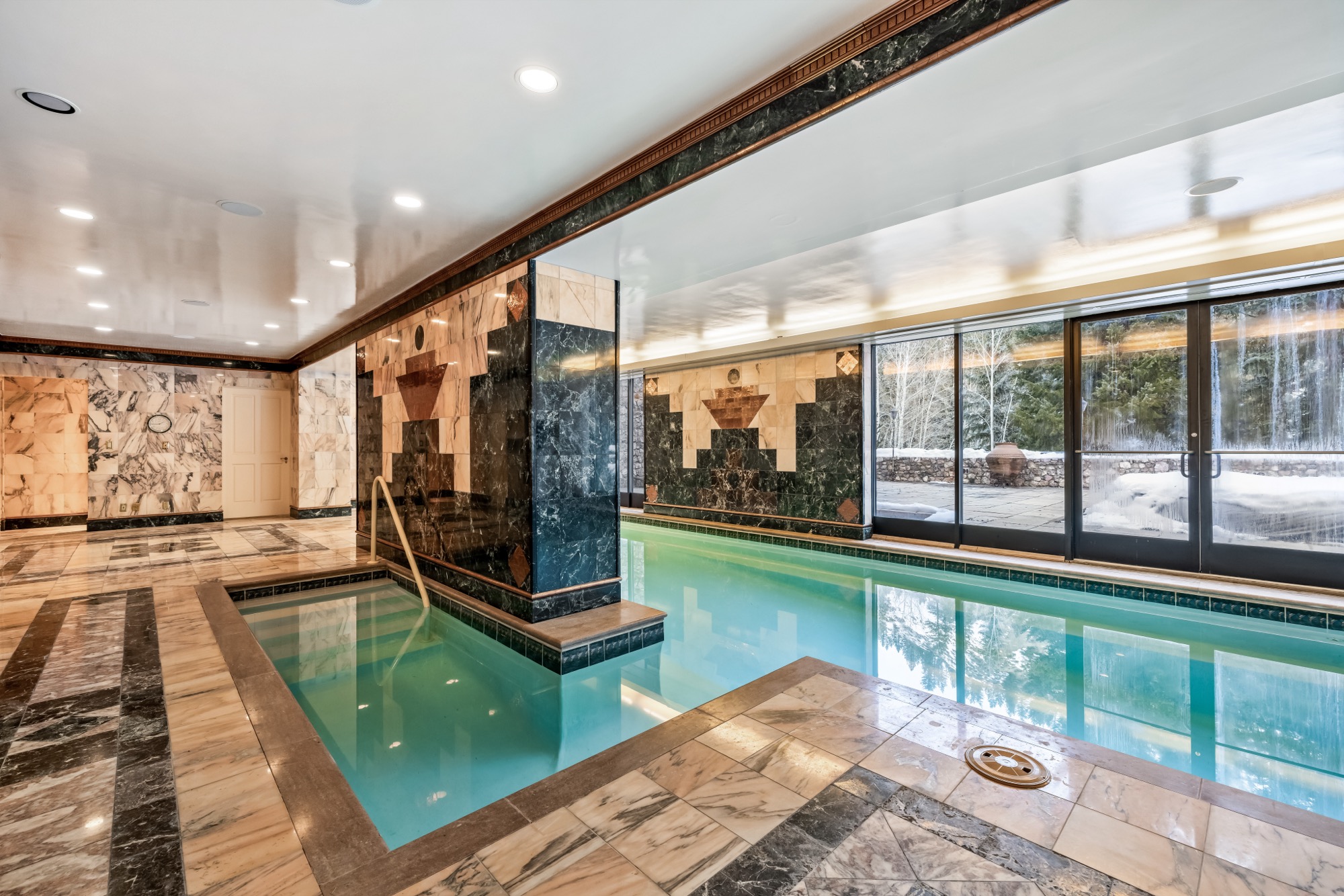 181 S. Fairway Dr. 