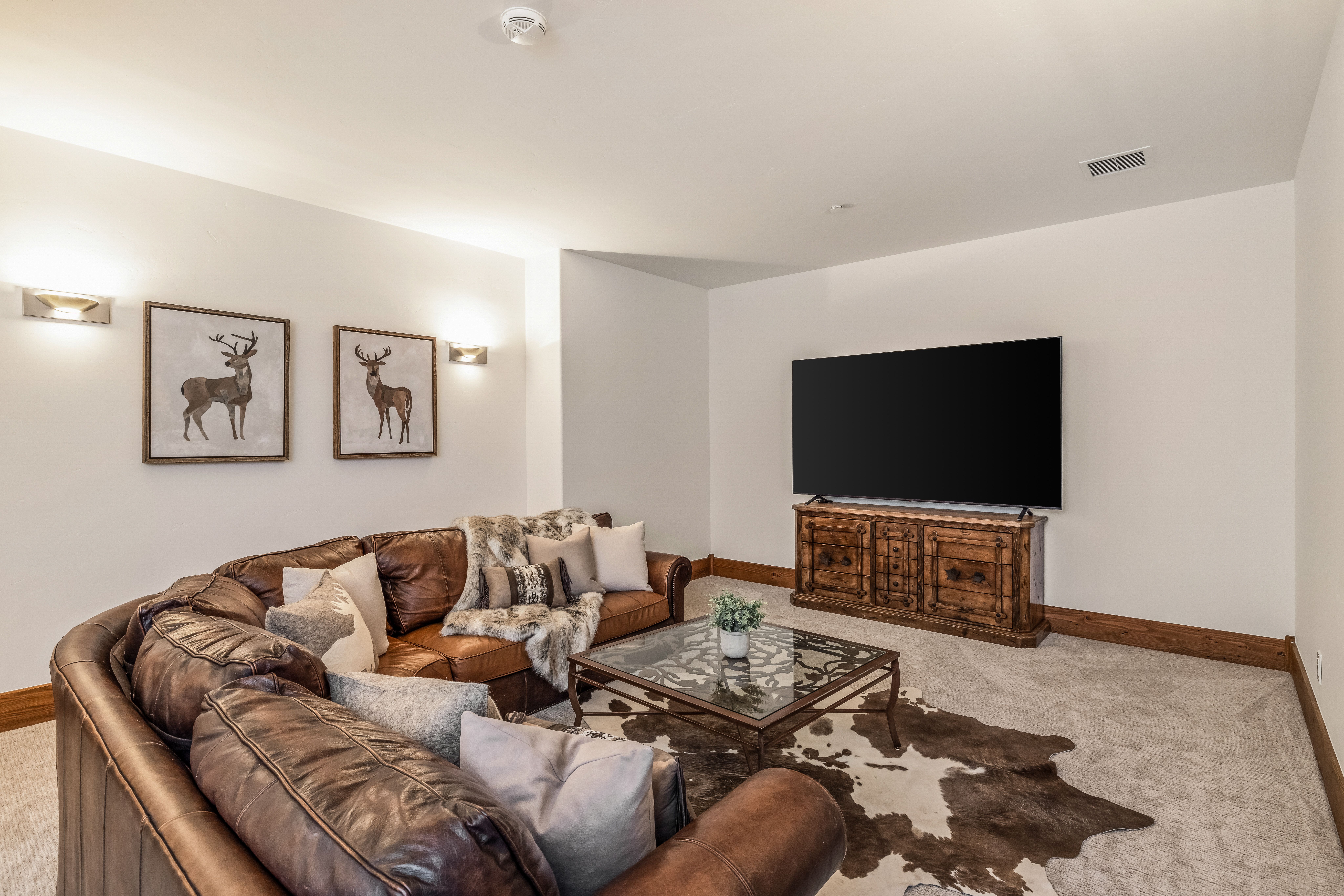 37 Aspen Meadows Road 