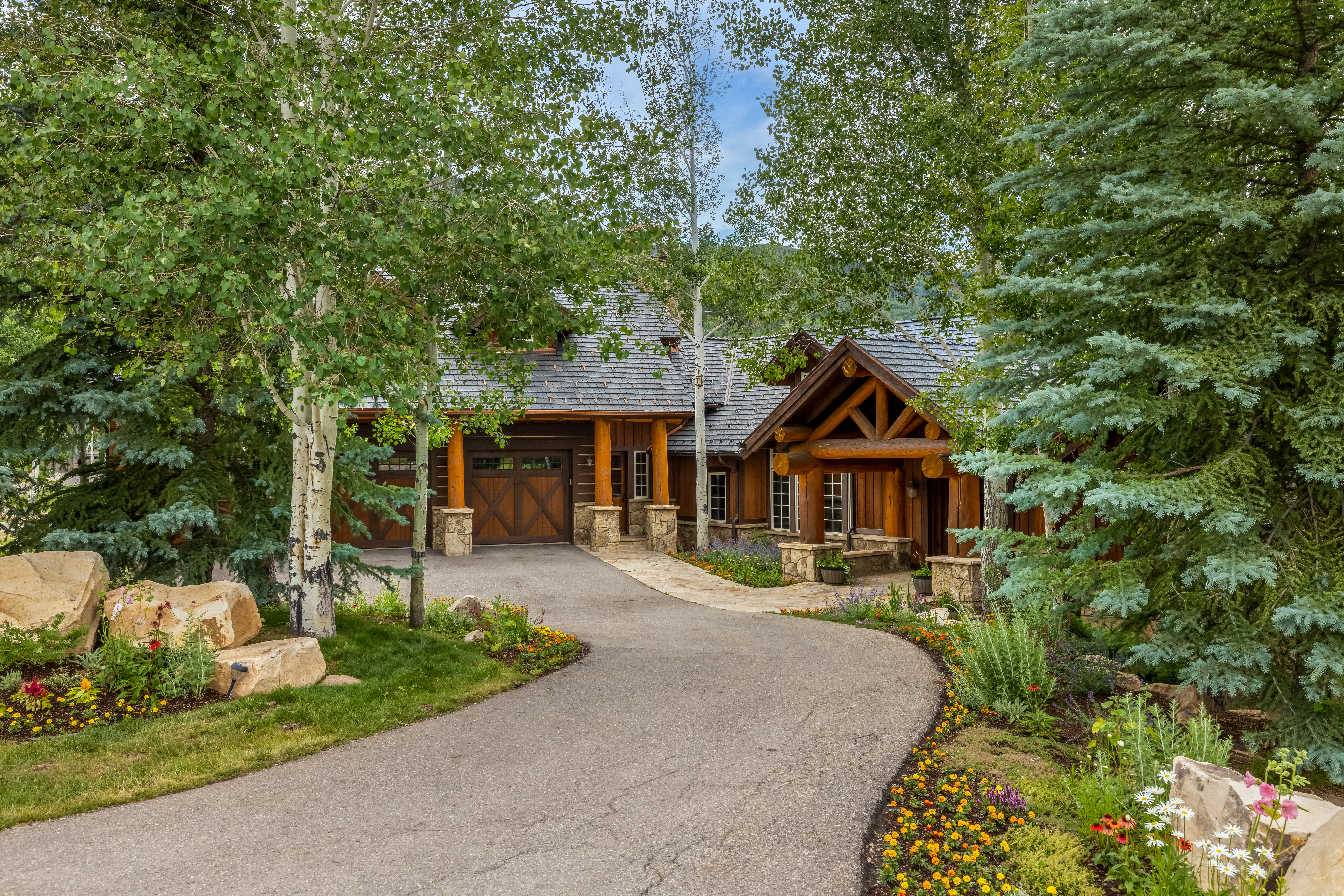 37 Aspen Meadows Road 