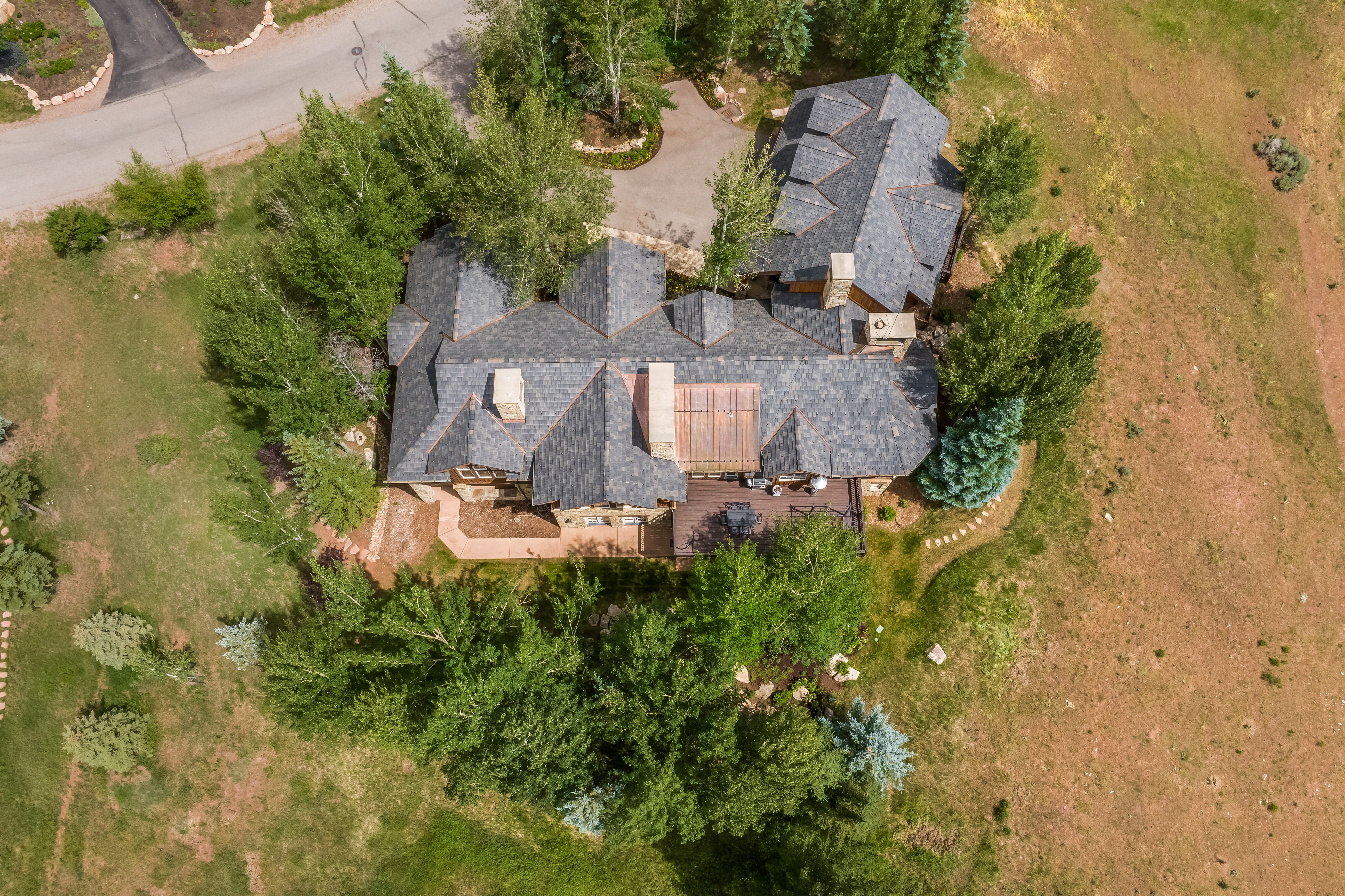 37 Aspen Meadows Road 