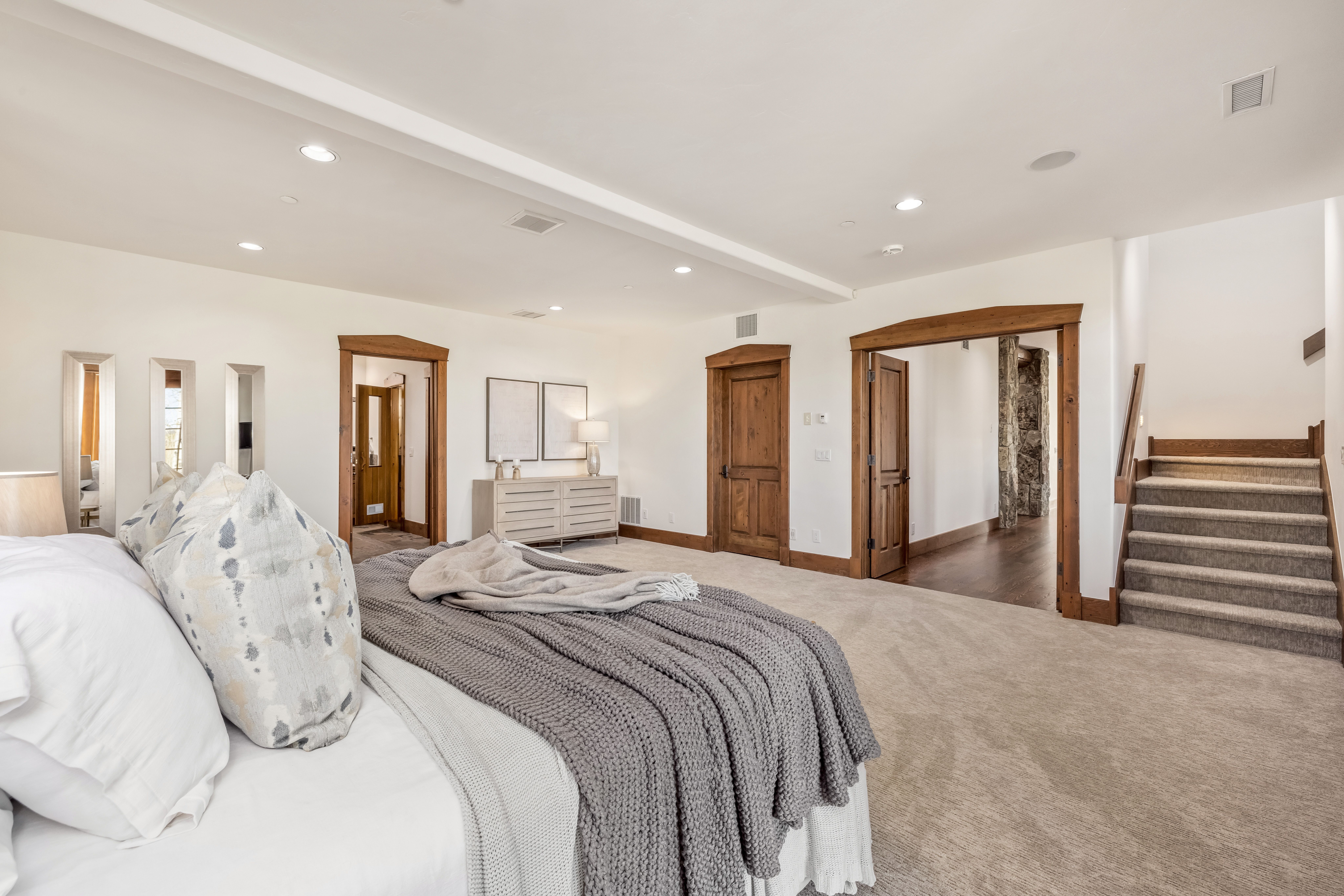 37 Aspen Meadows Road 