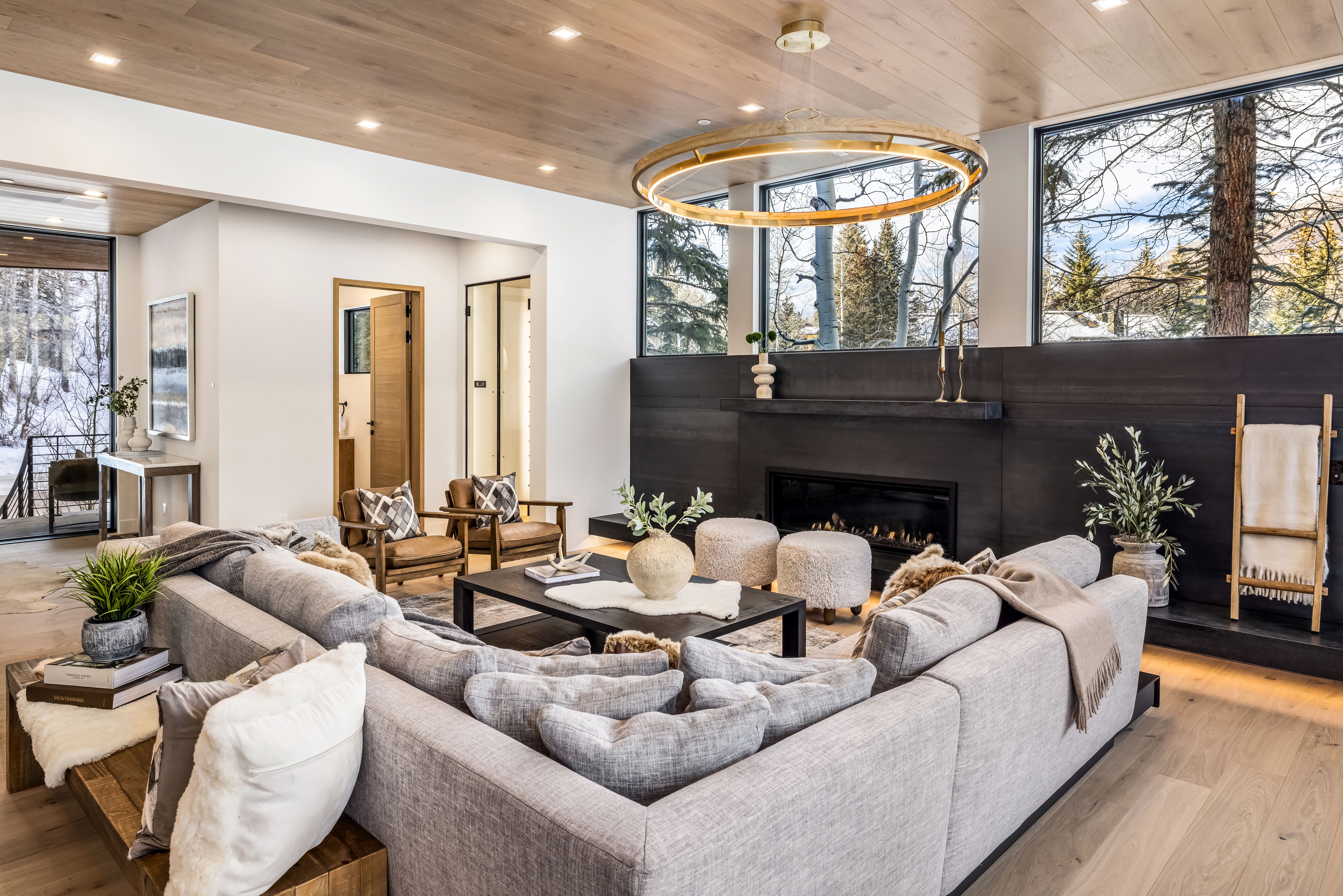 1785 Sunburst Drive 