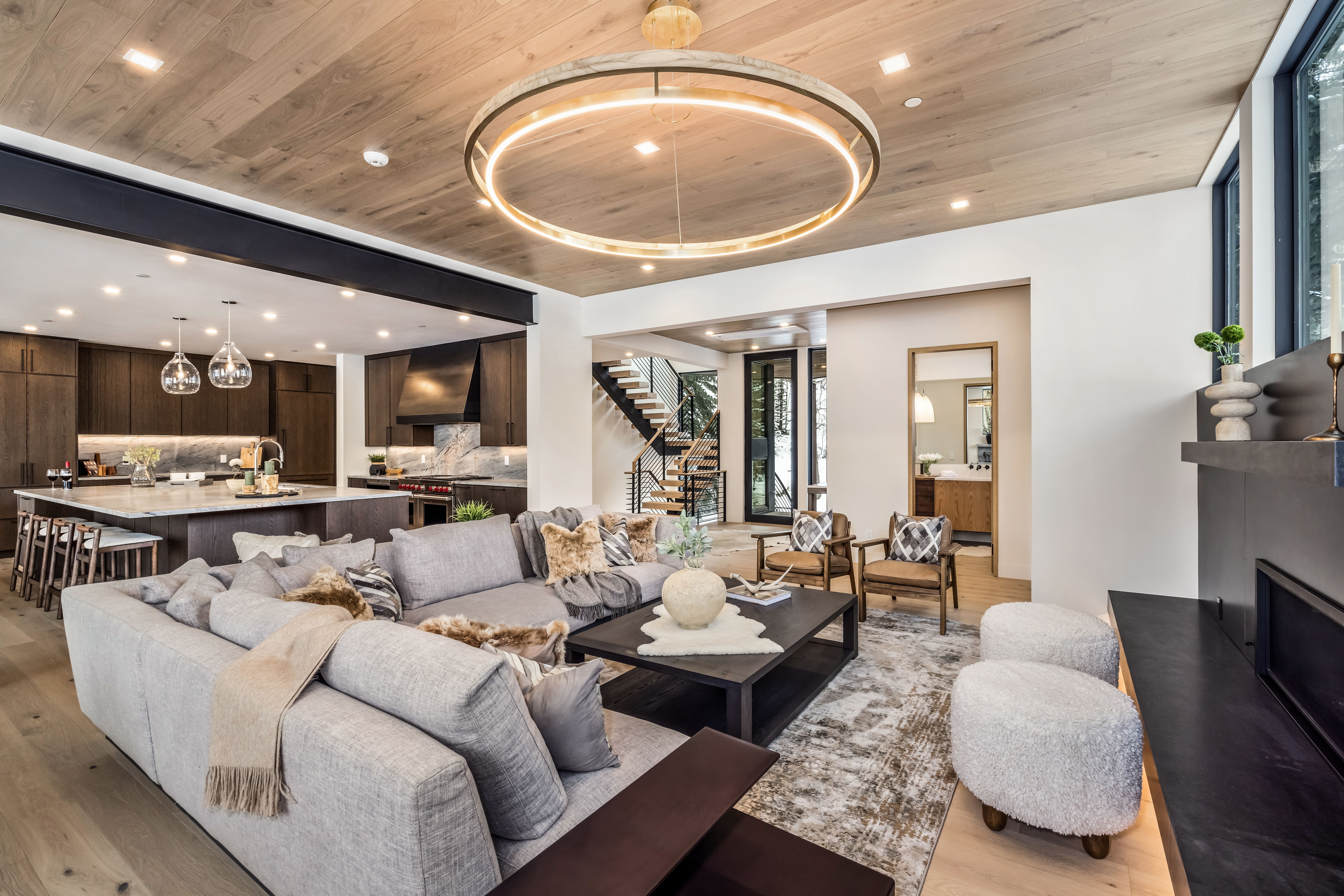 1785 Sunburst Drive 