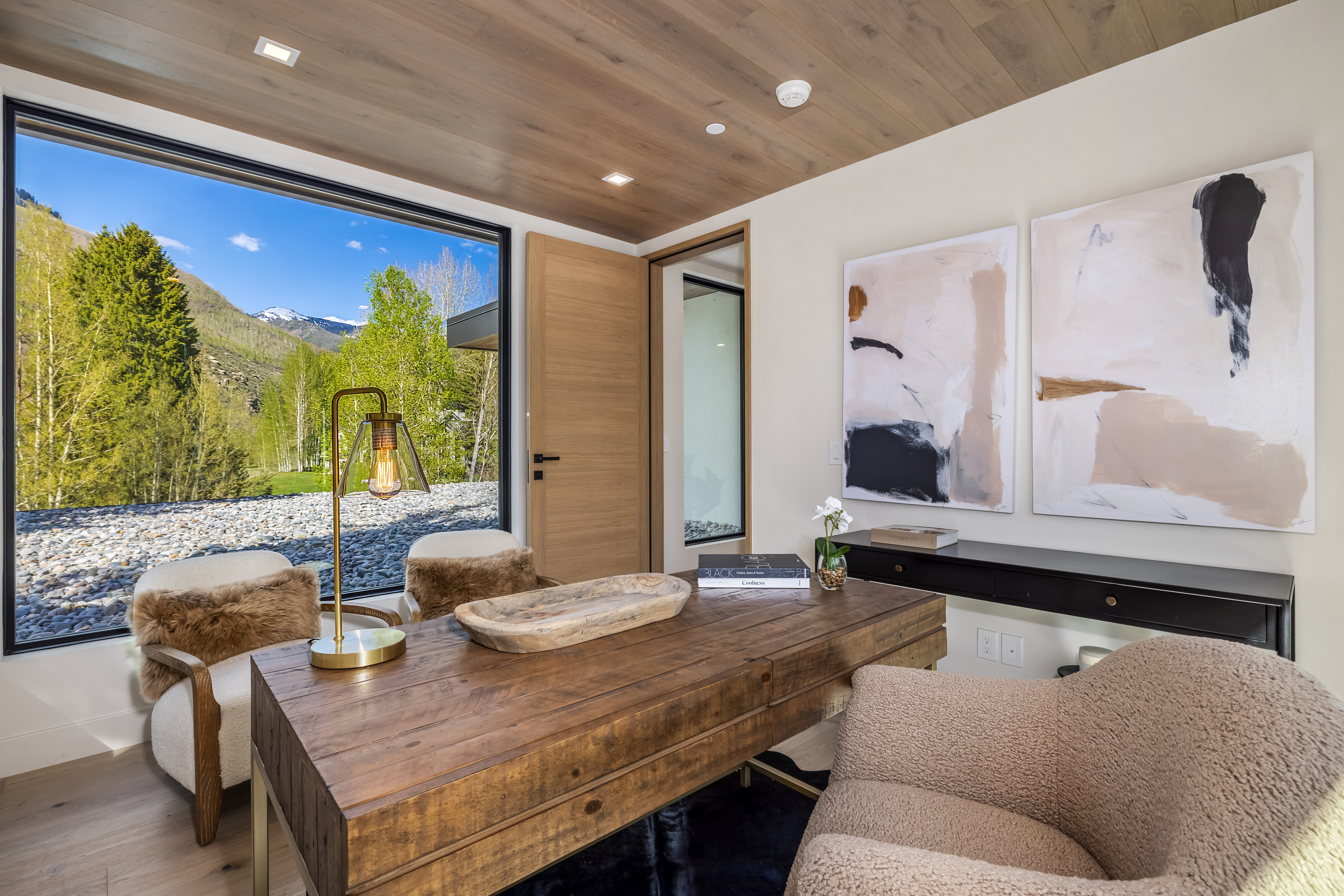 1785 Sunburst Drive 