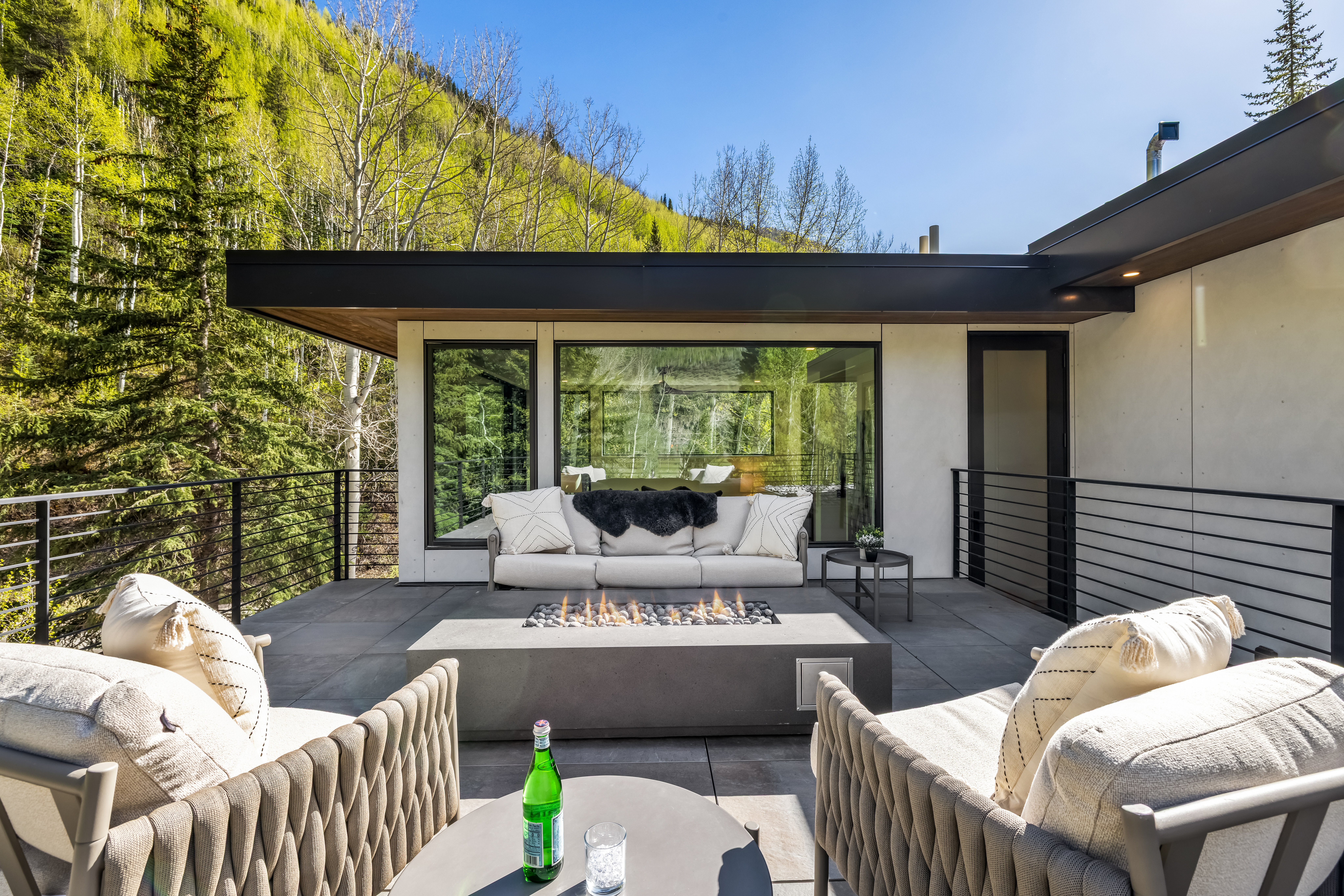 1785 Sunburst Drive 