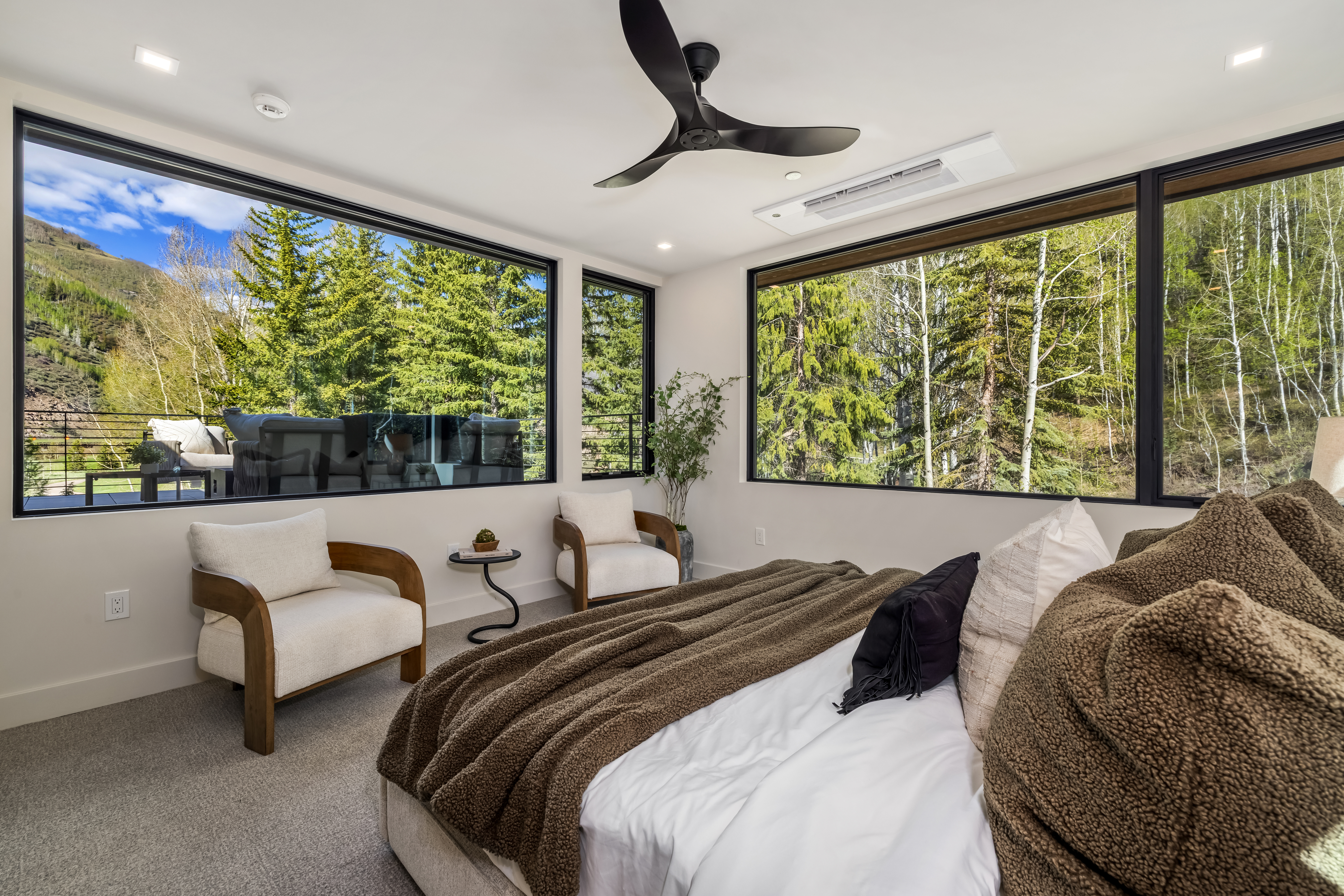 1785 Sunburst Drive 