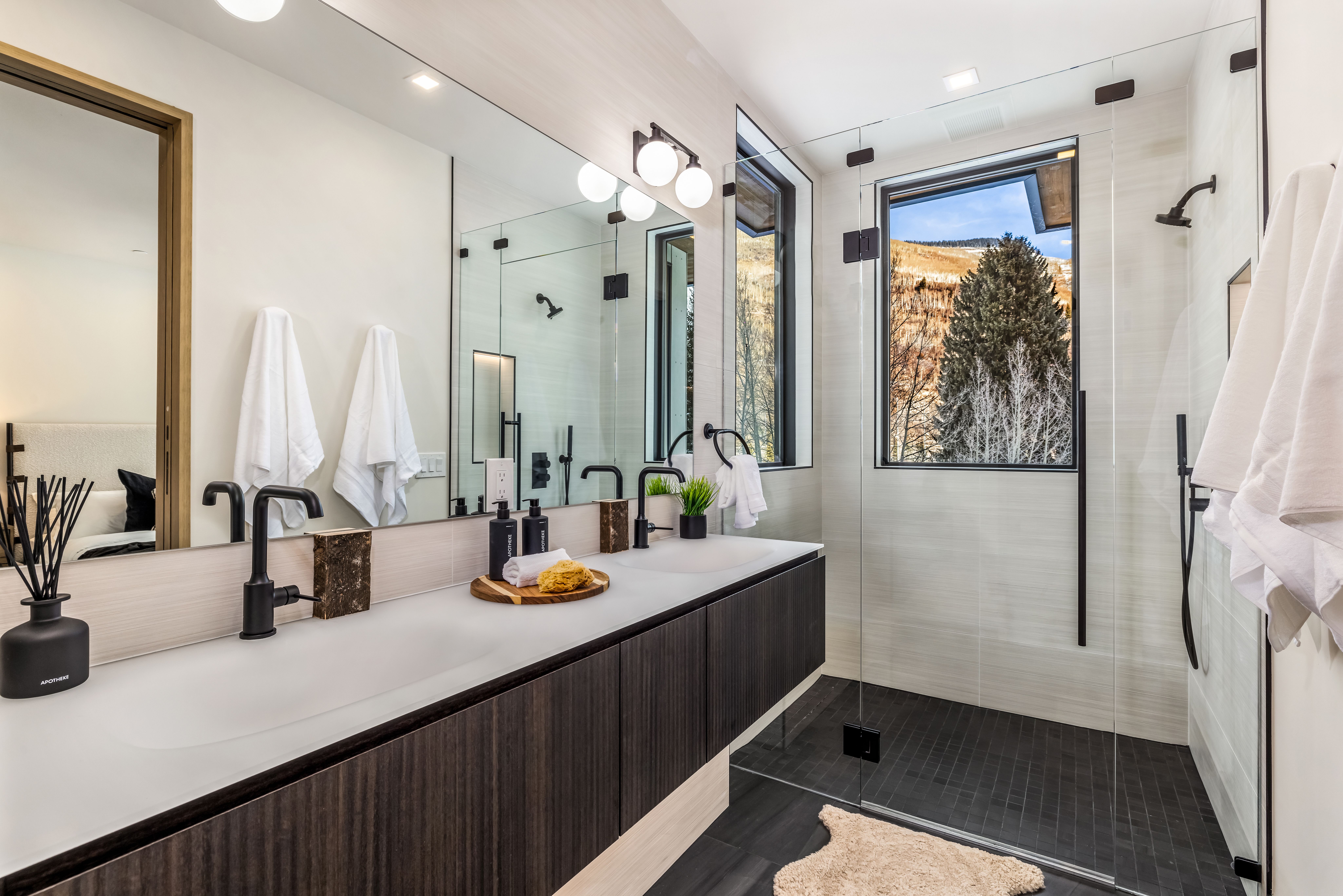 1785 Sunburst Drive 