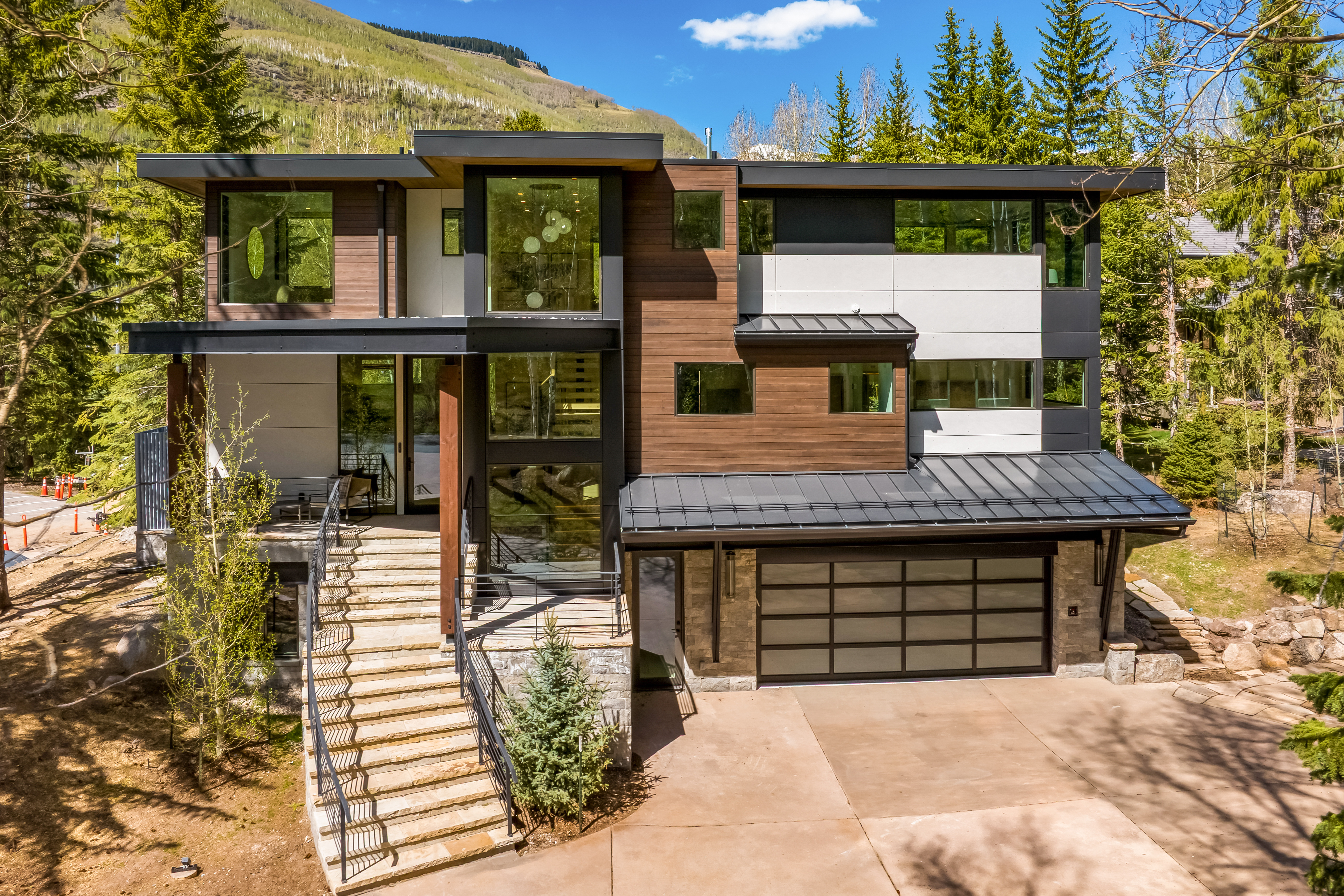 1785 Sunburst Drive 