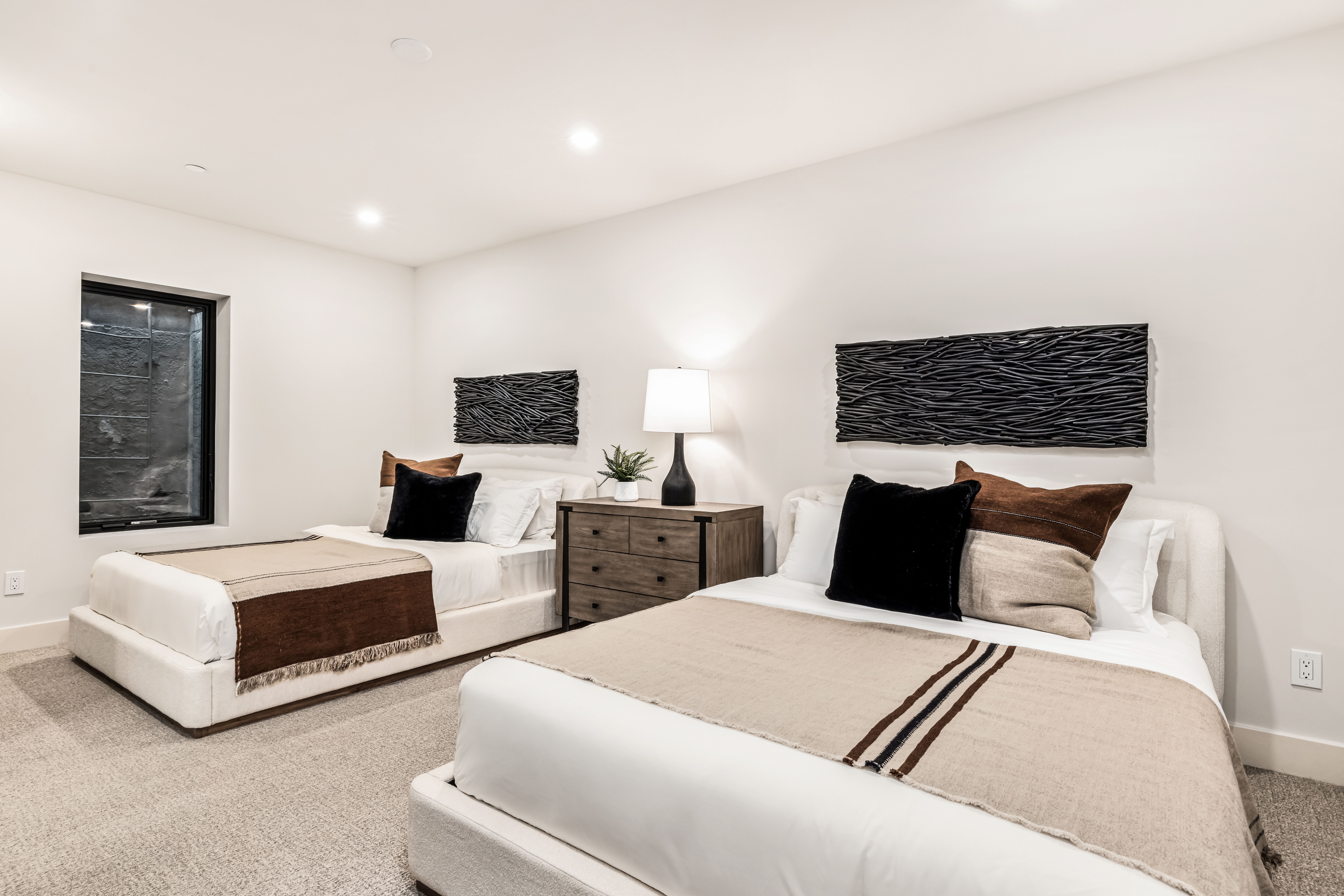 1785 Sunburst Drive 