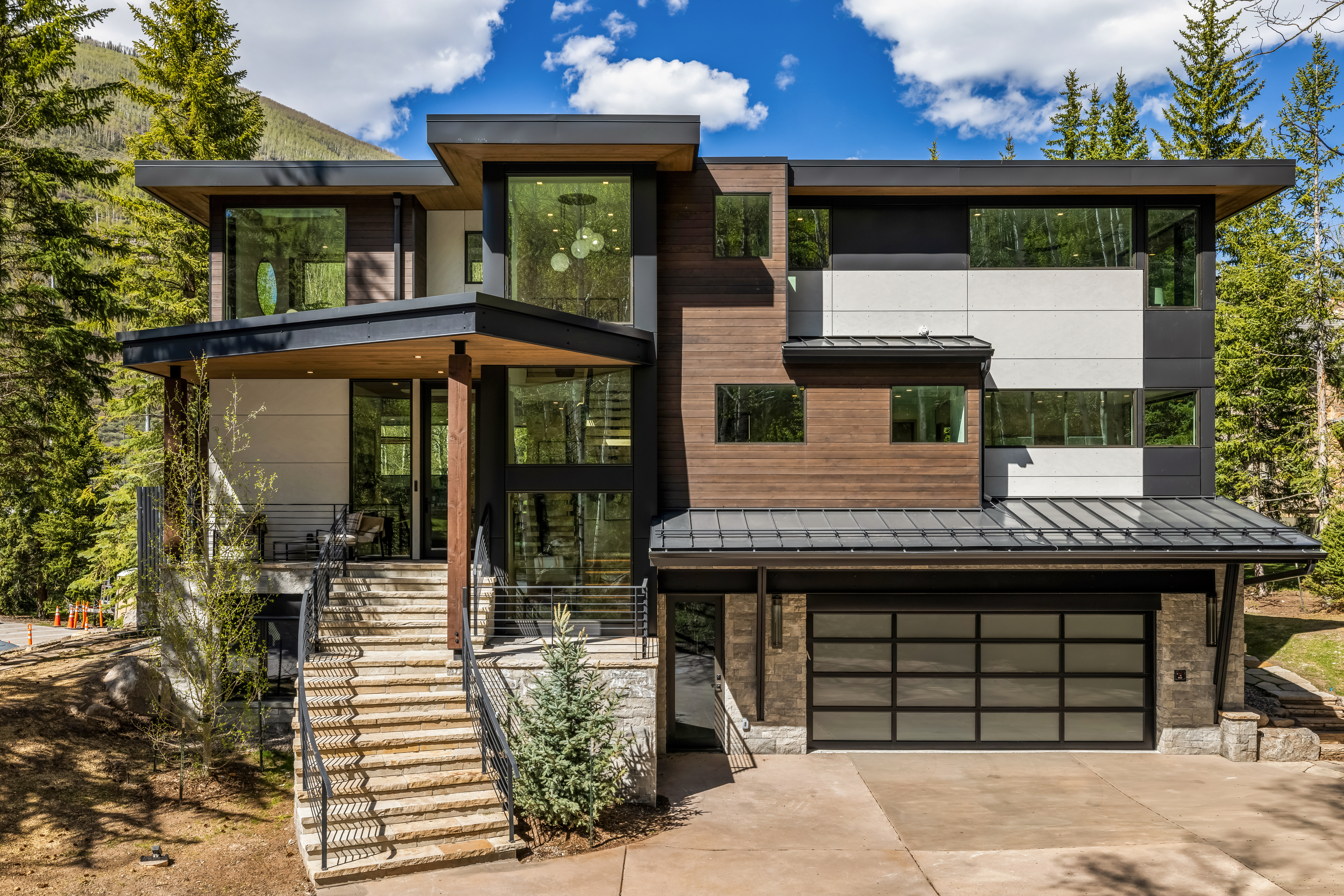 1785 Sunburst Drive 