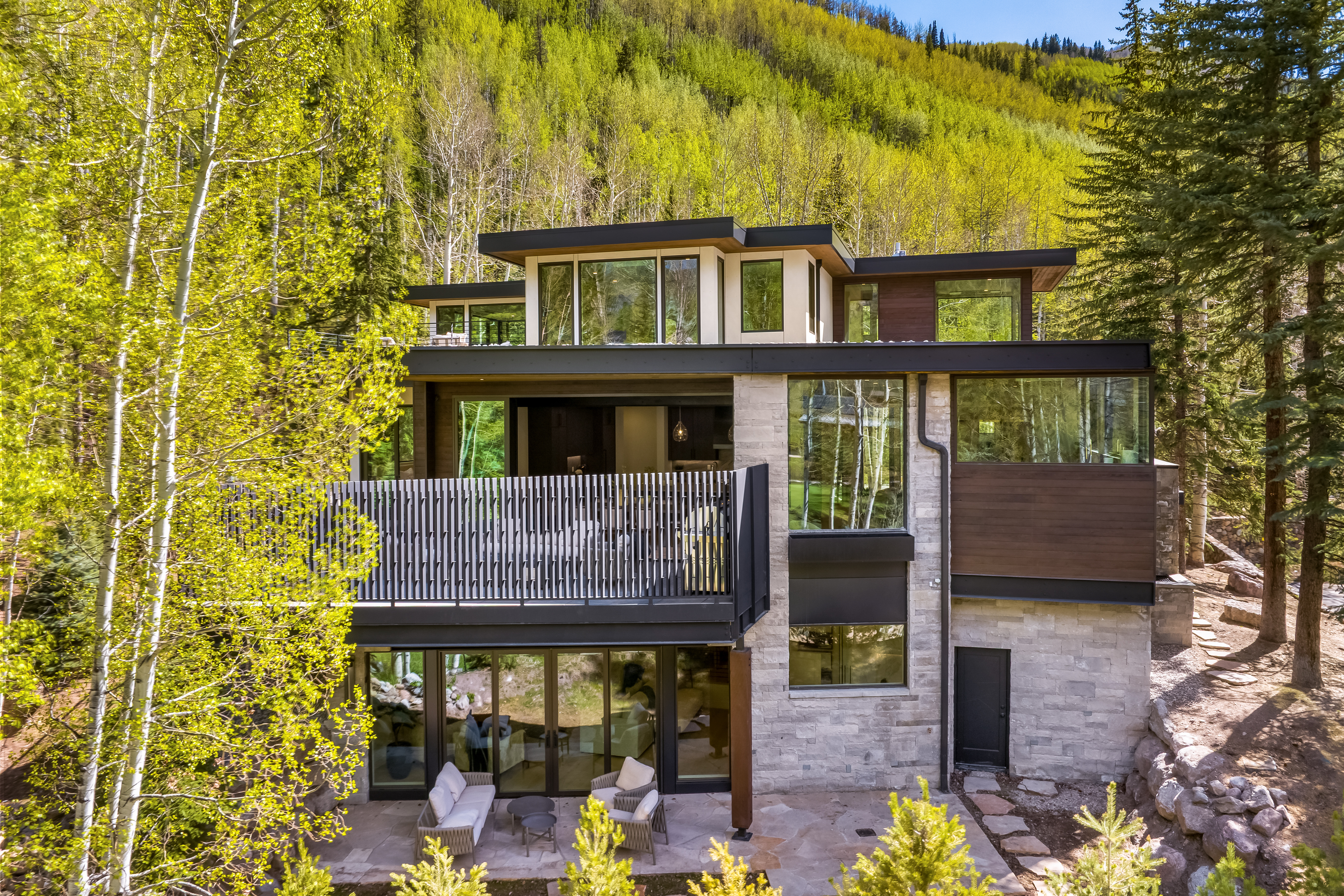 1785 Sunburst Drive 