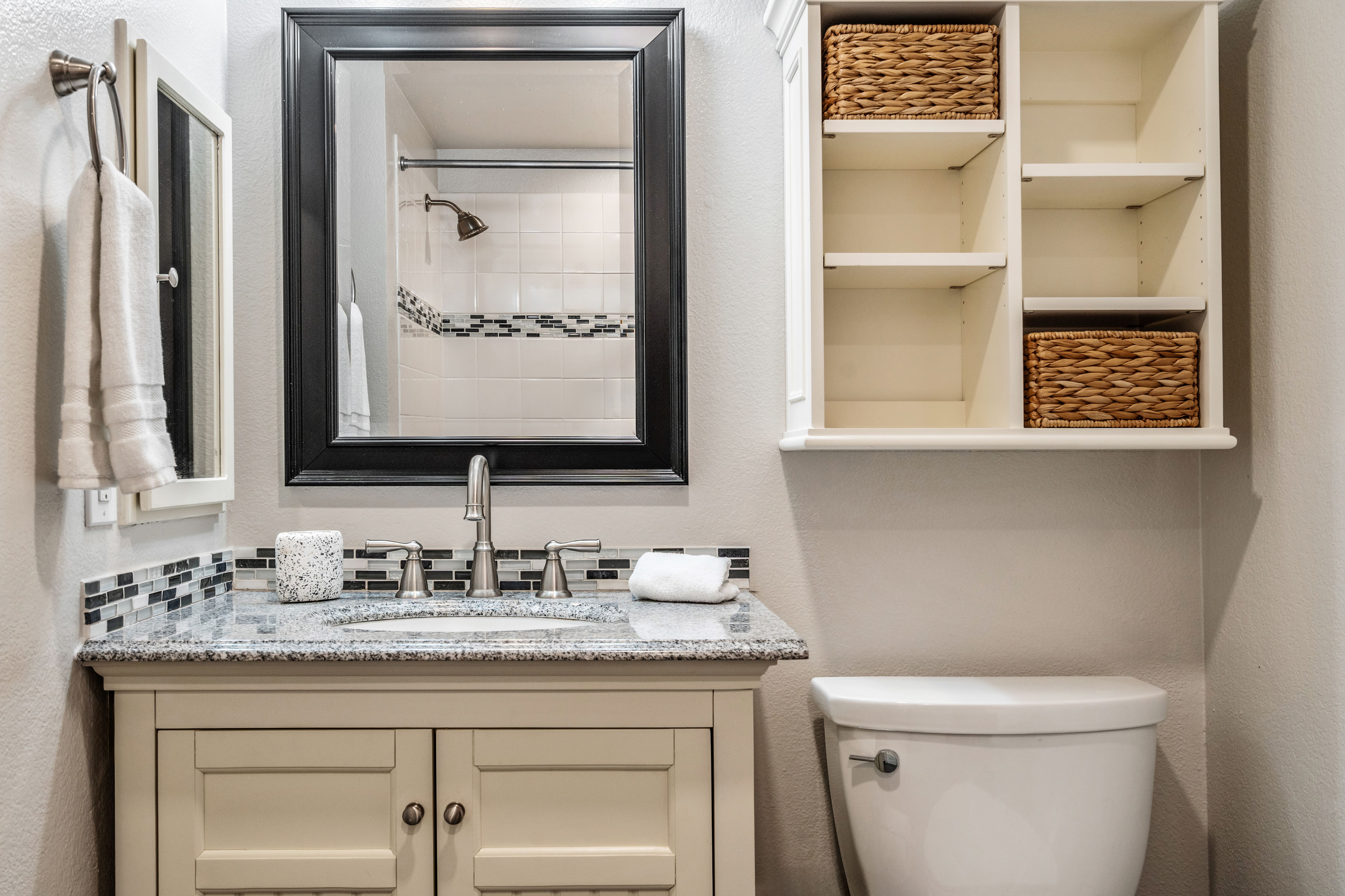 440 W Beaver Creek Boulevard 