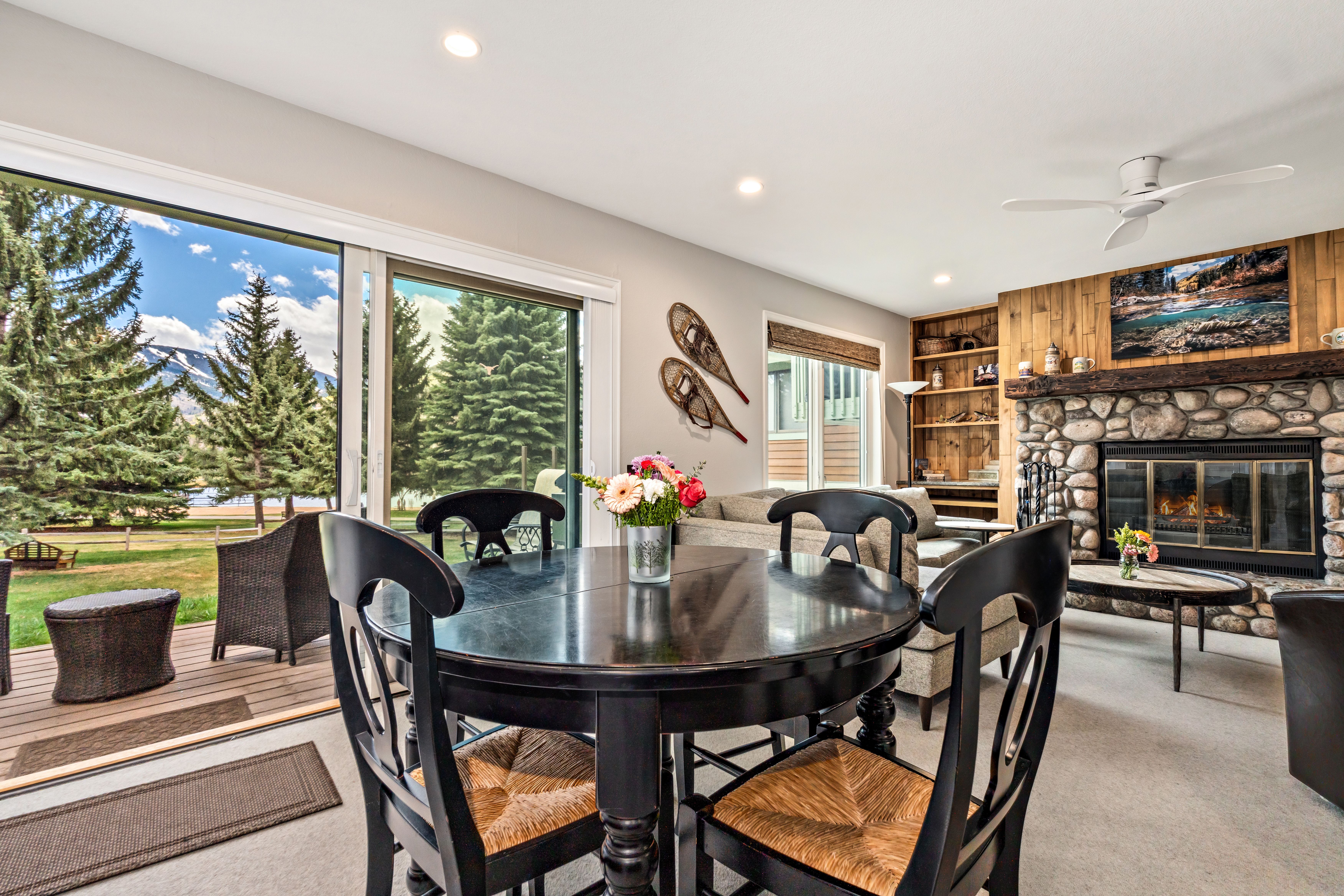 440 W Beaver Creek Boulevard 