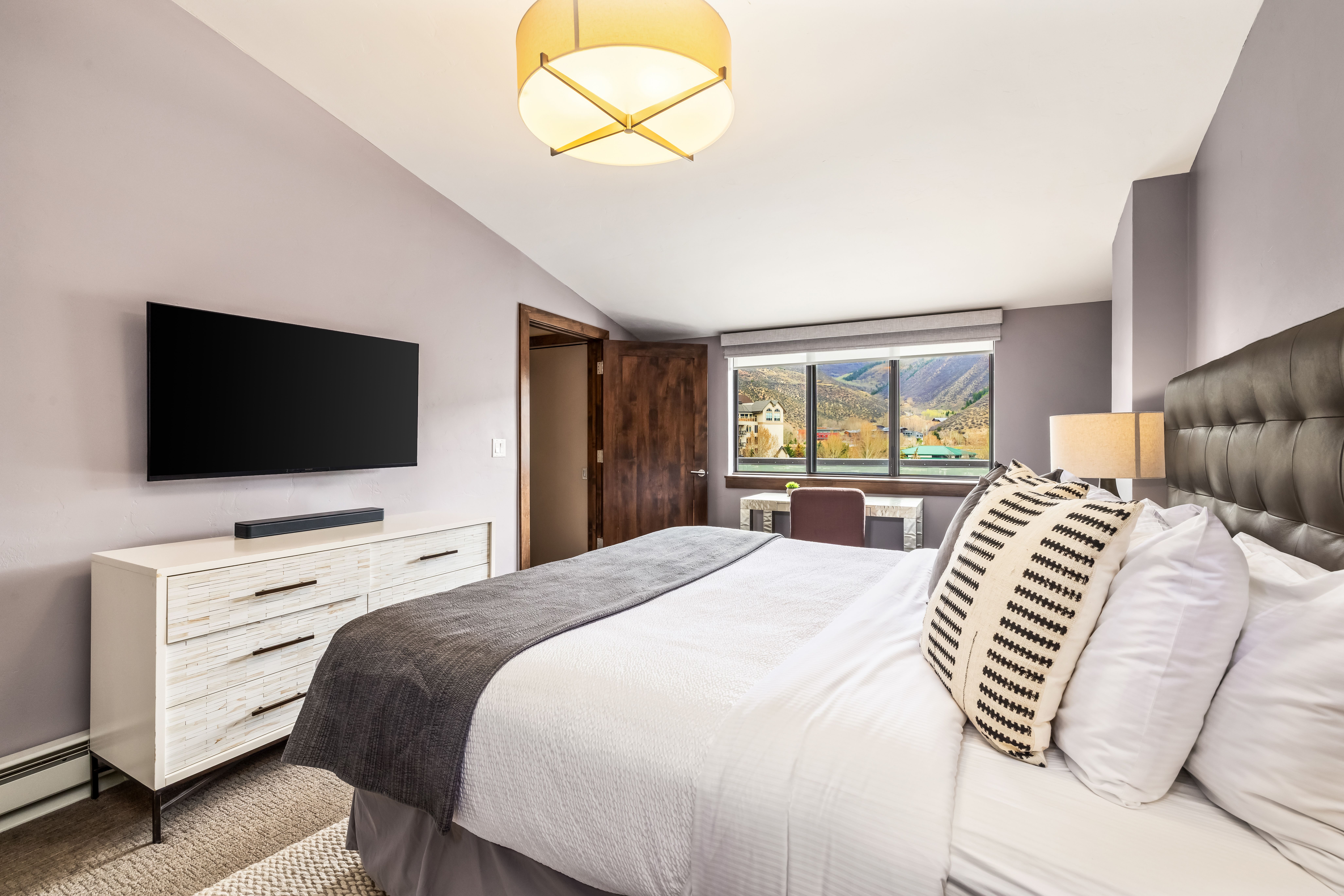 137 Benchmark Road Unit# 518