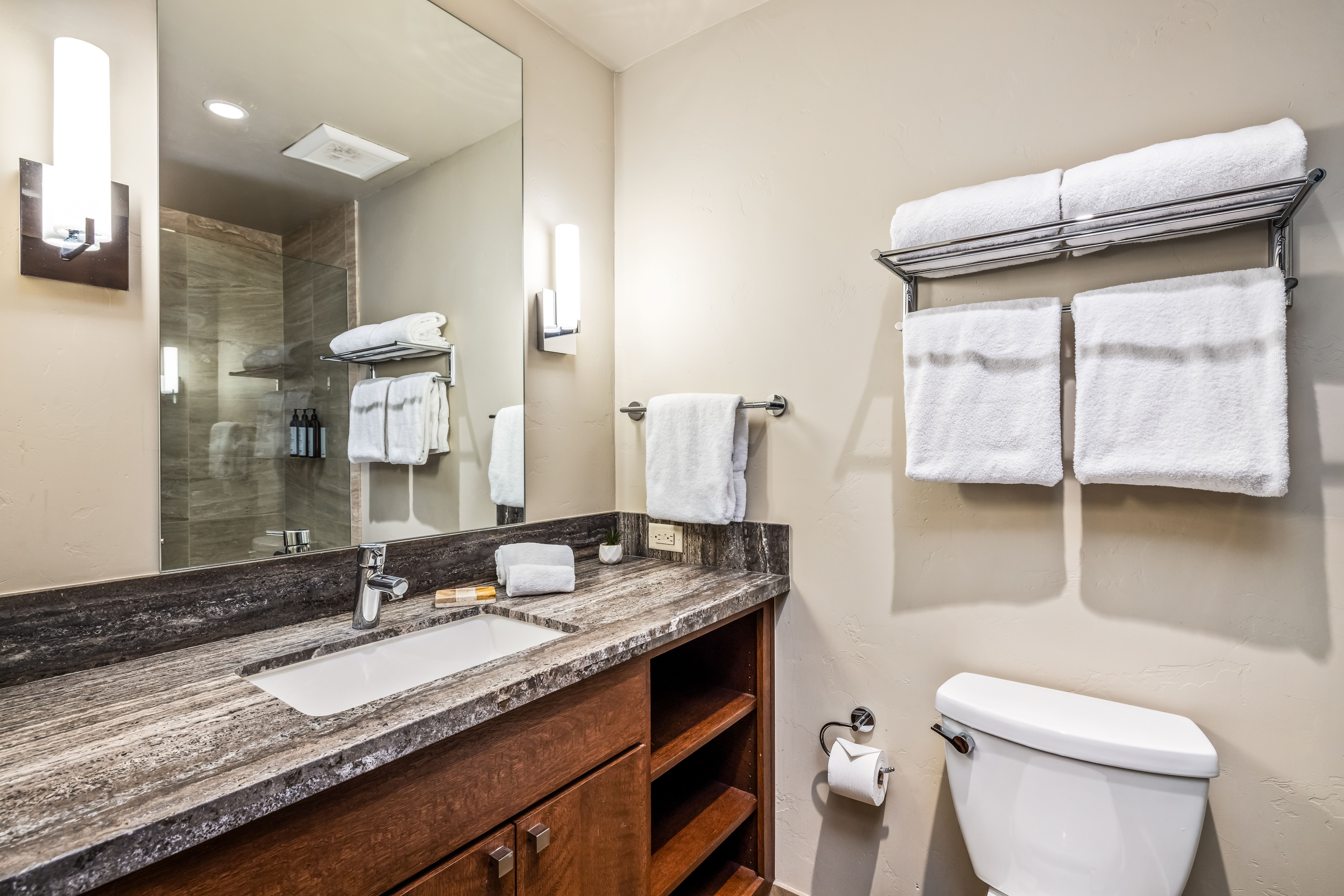 137 Benchmark Road Unit# 518