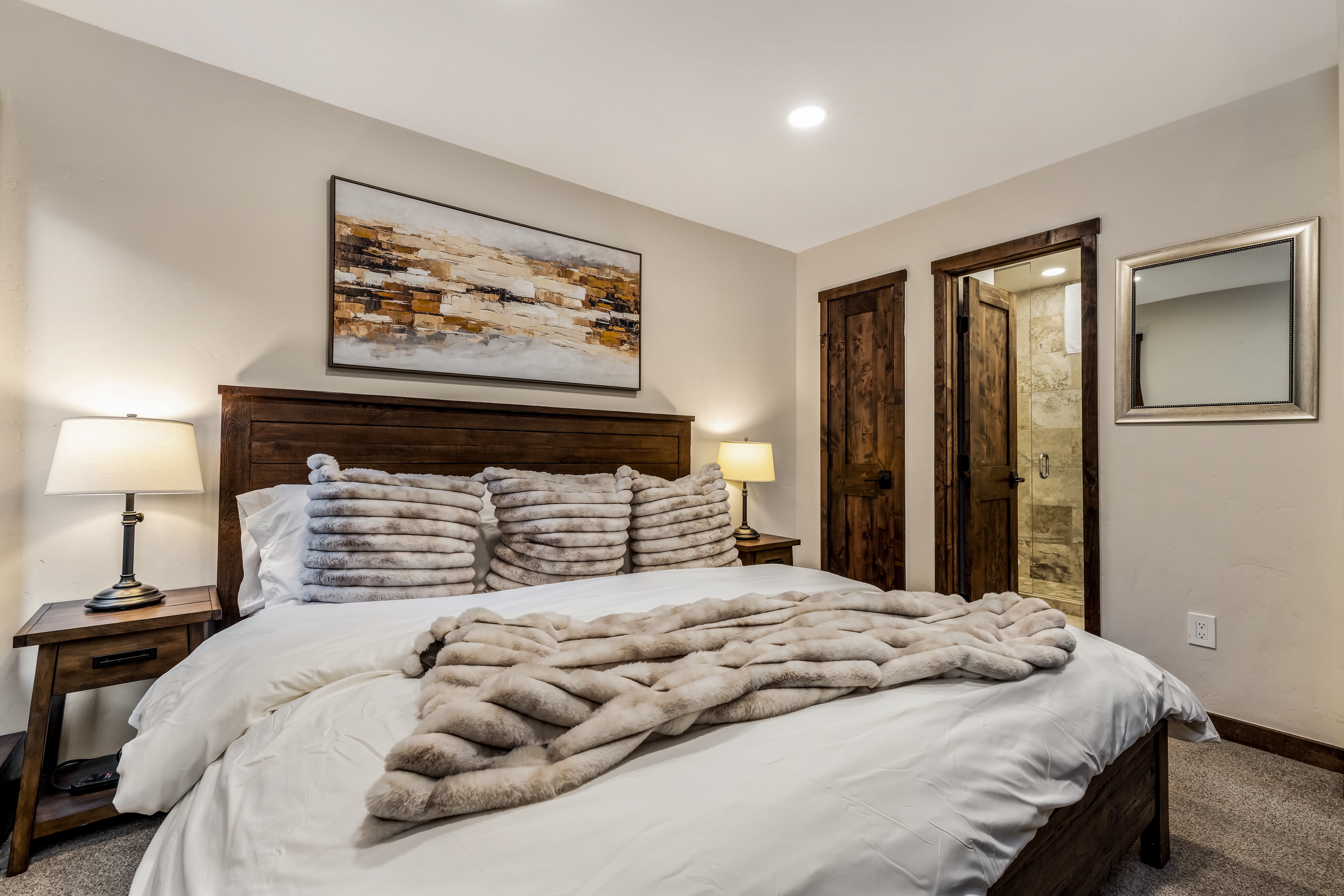 521 E Lionshead Circle Unit# # 405