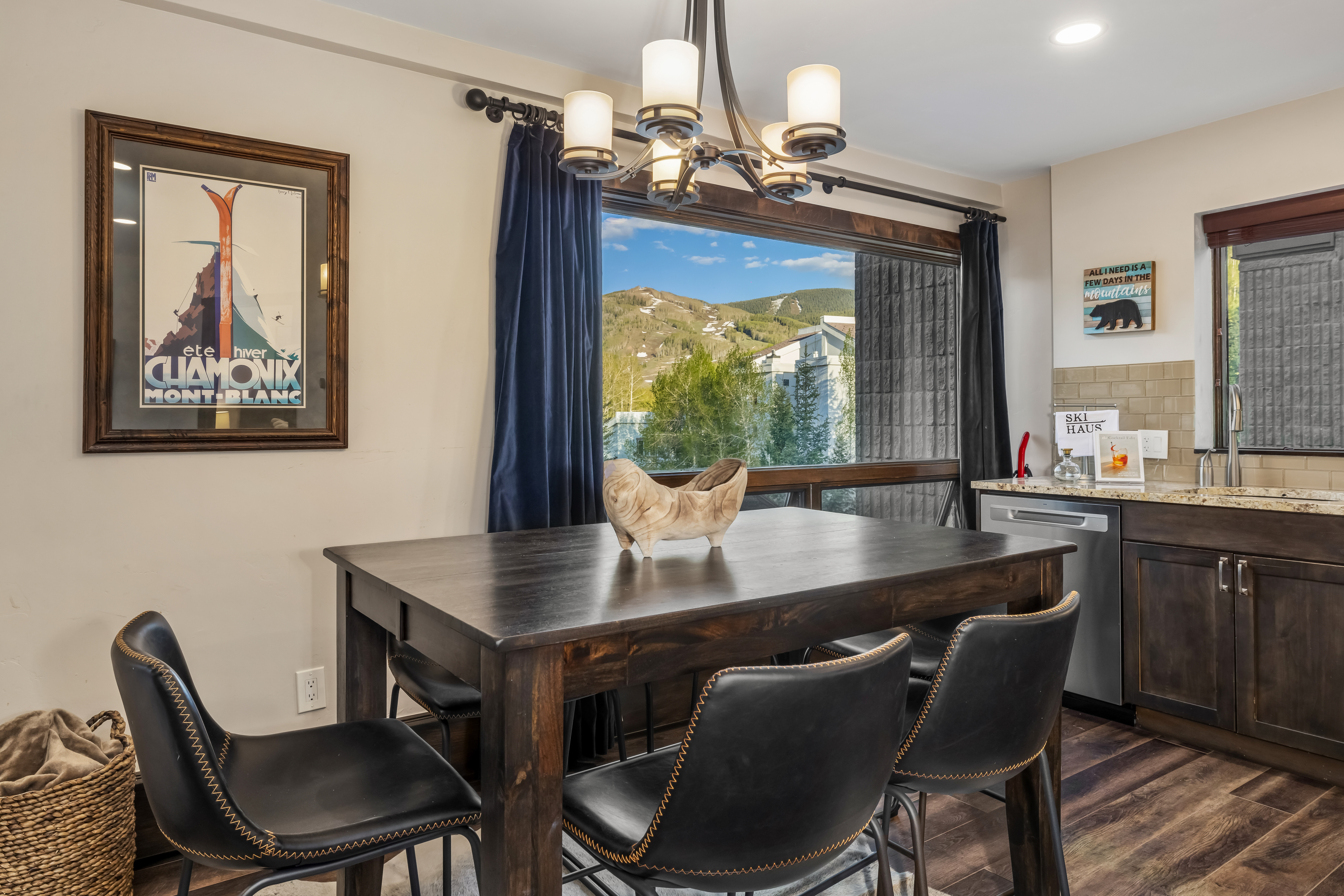 521 E Lionshead Circle Unit# # 405
