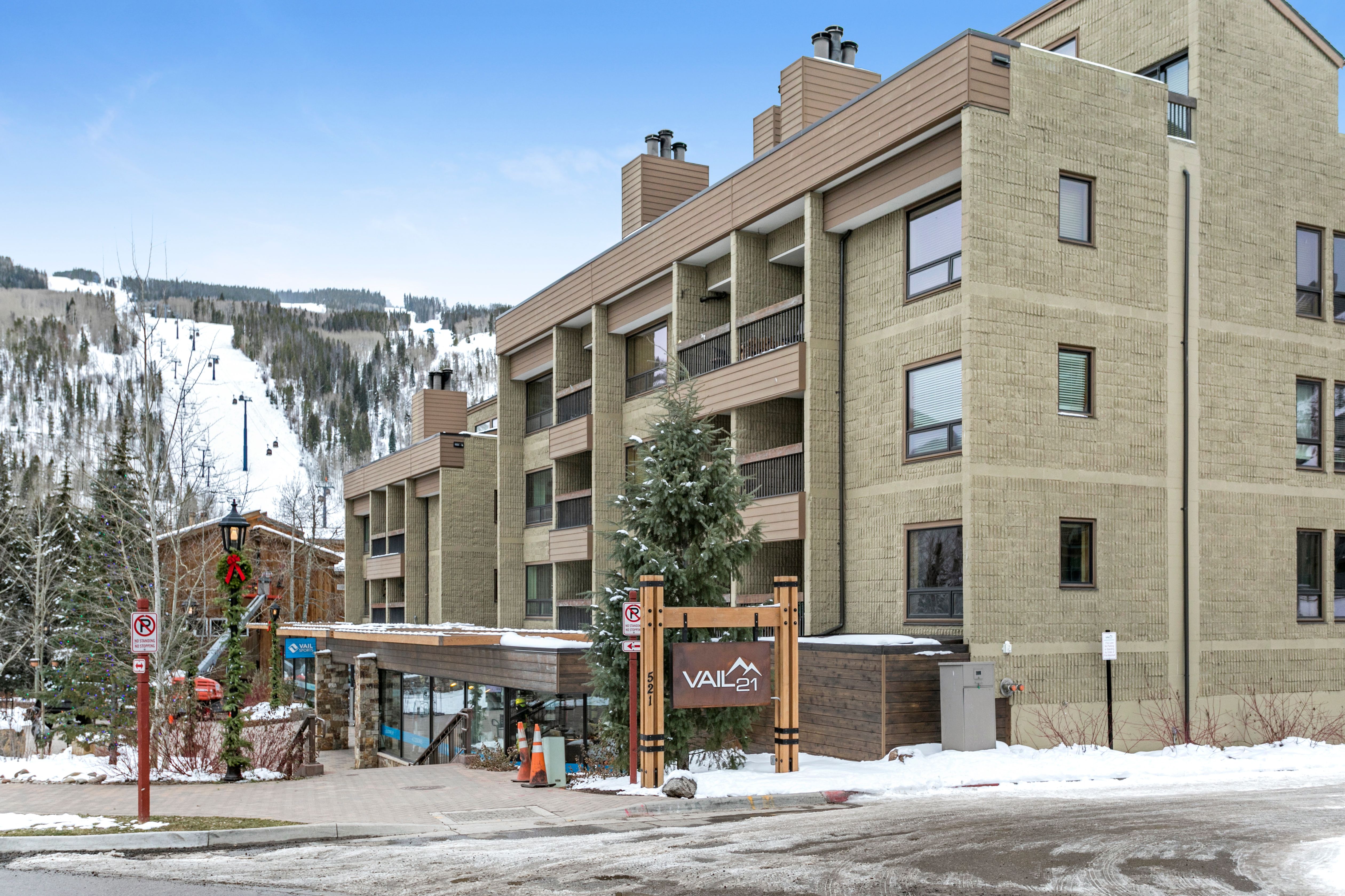 521 E Lionshead Circle Unit# # 405