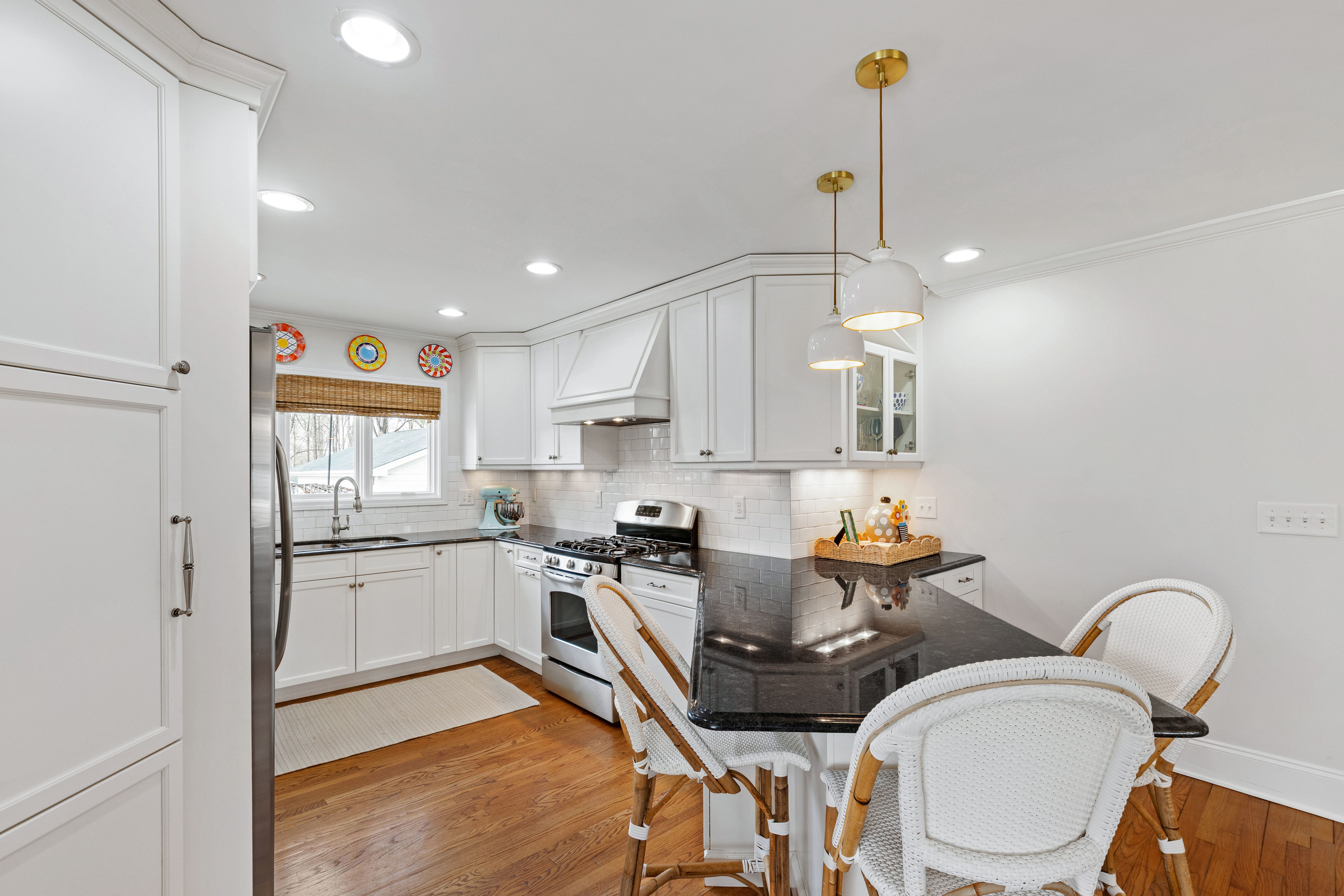 2139 Ridge Road 