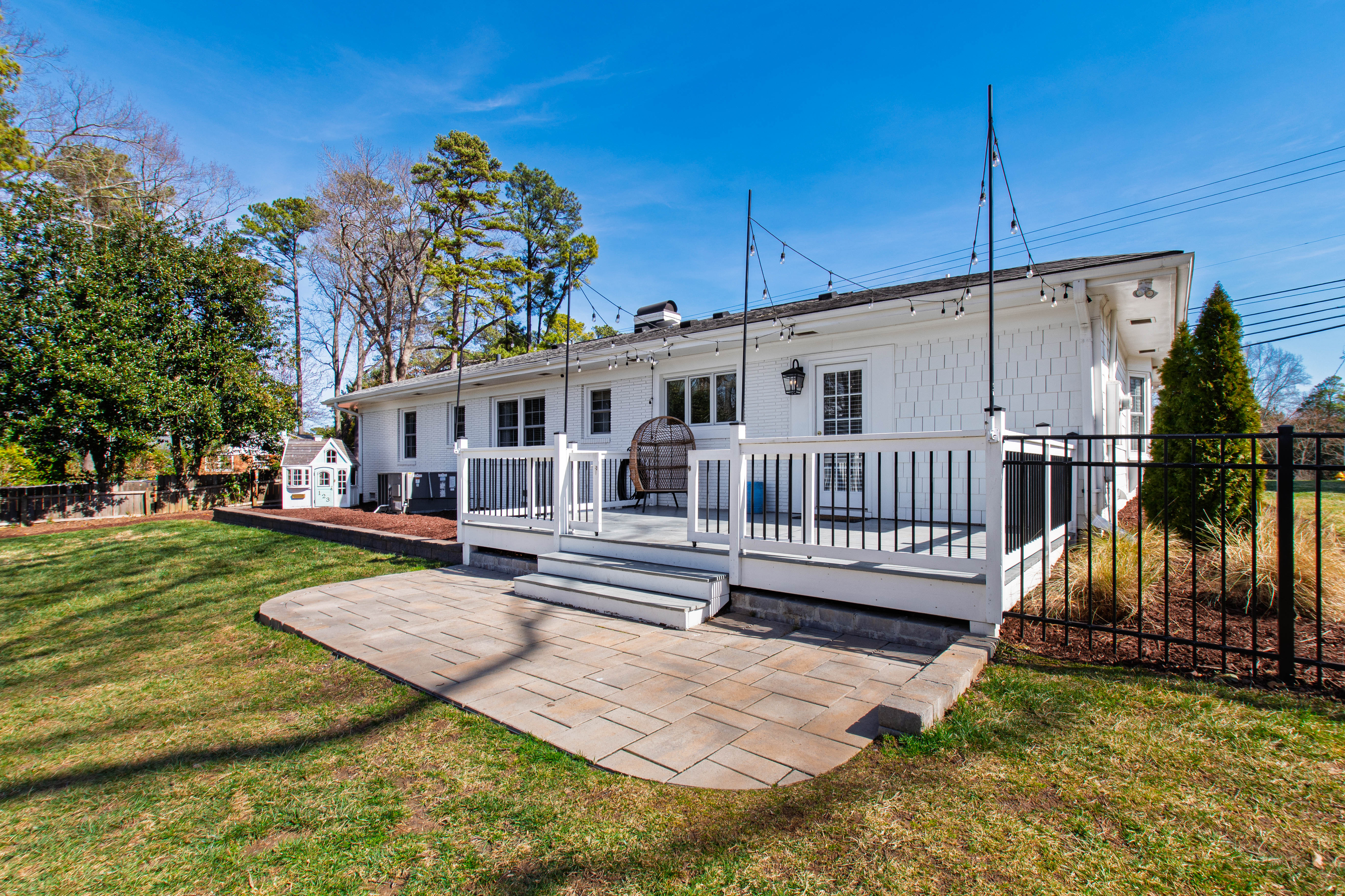 2139 Ridge Road 