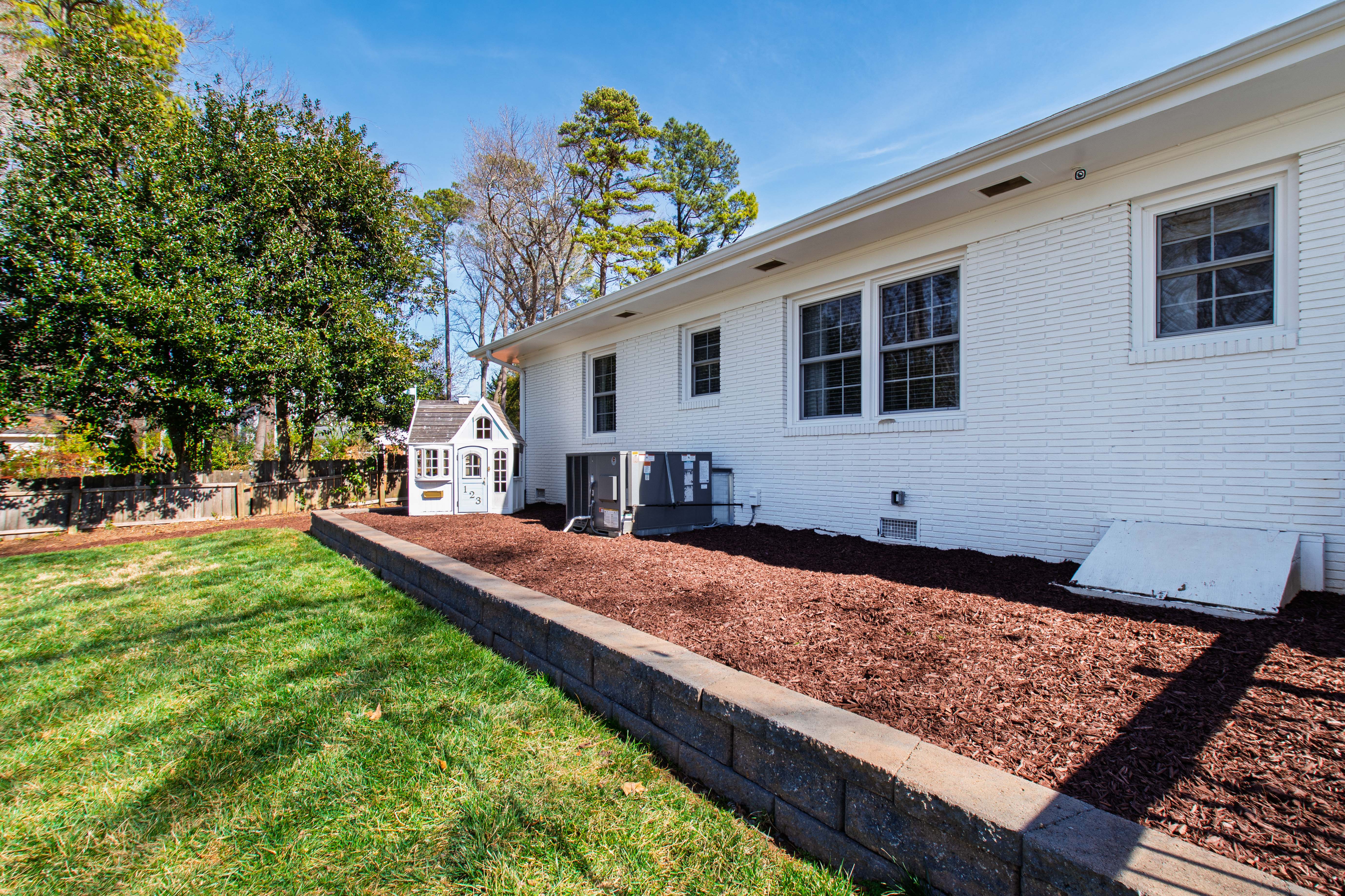 2139 Ridge Road 