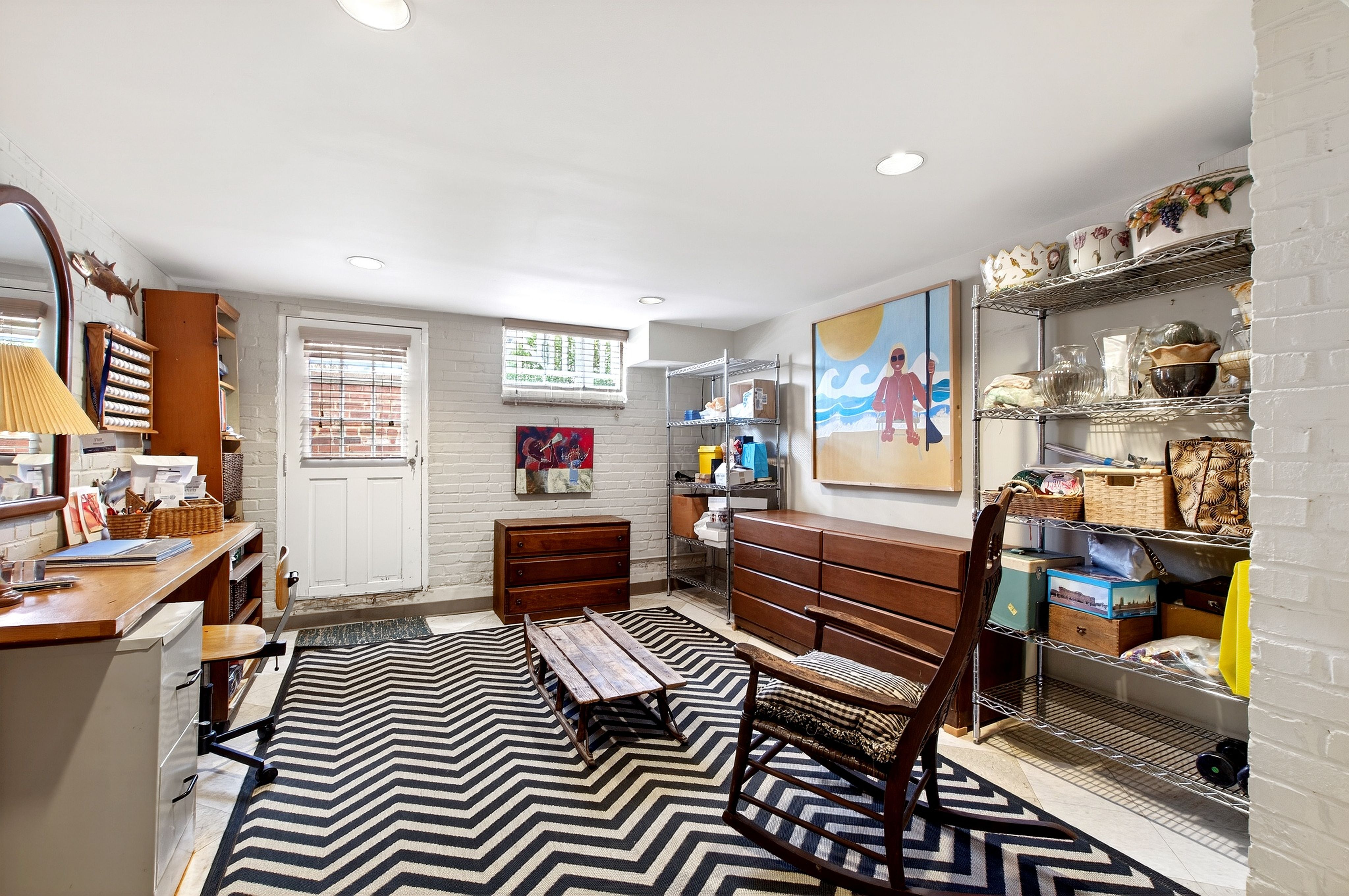 223 Hillcrest Circle 