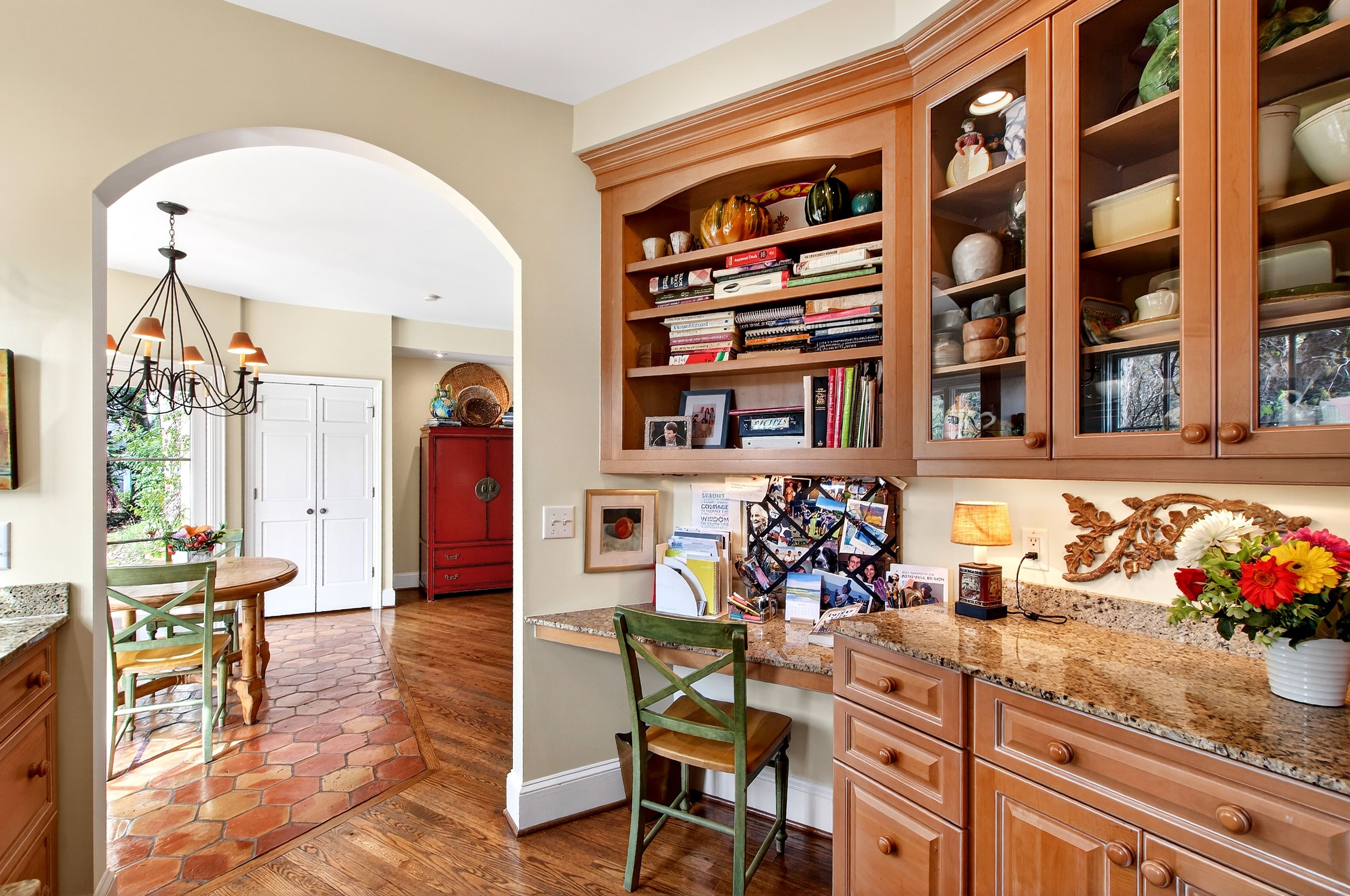 223 Hillcrest Circle 