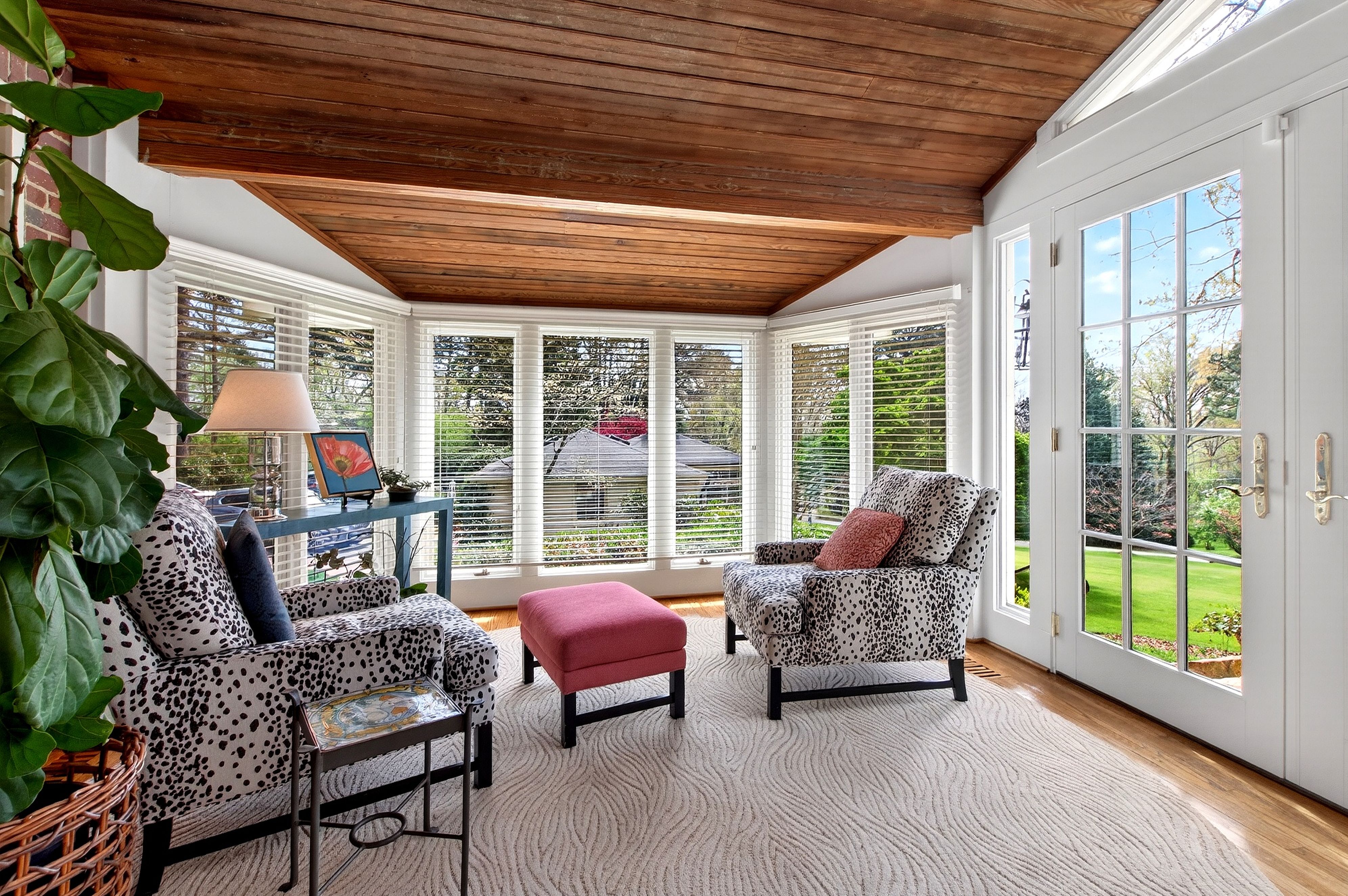 223 Hillcrest Circle 