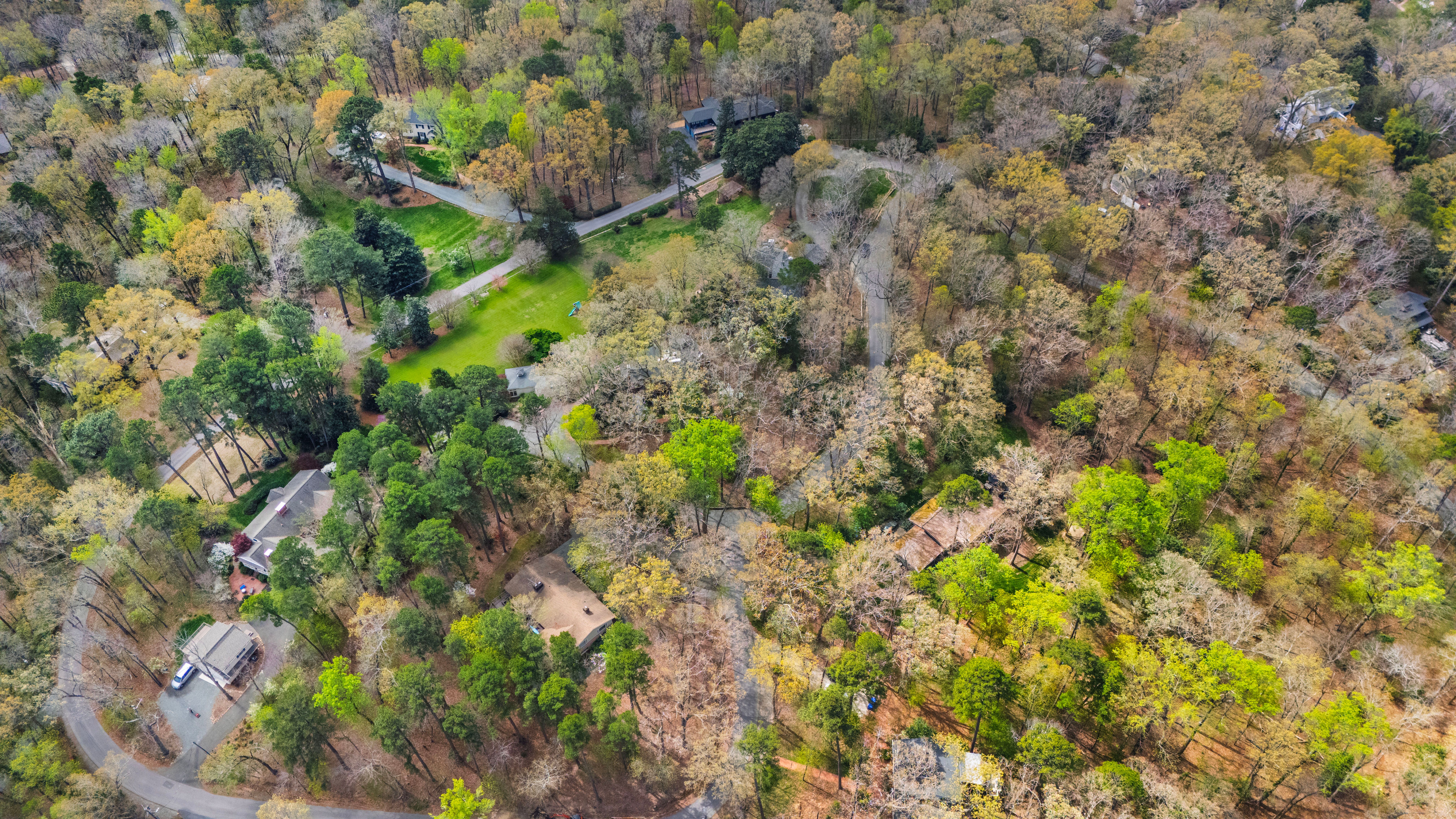 223 Hillcrest Circle 