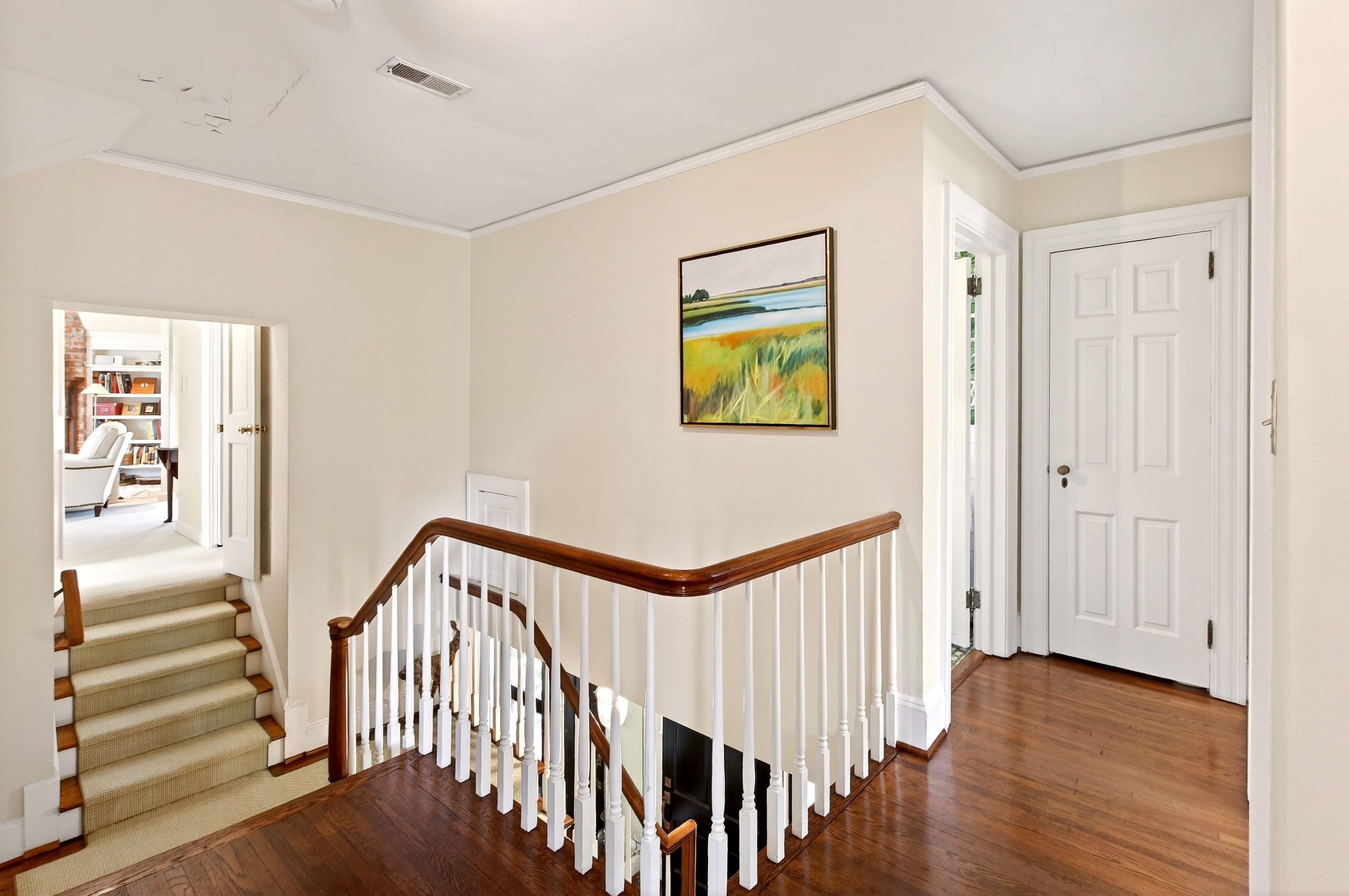 223 Hillcrest Circle 