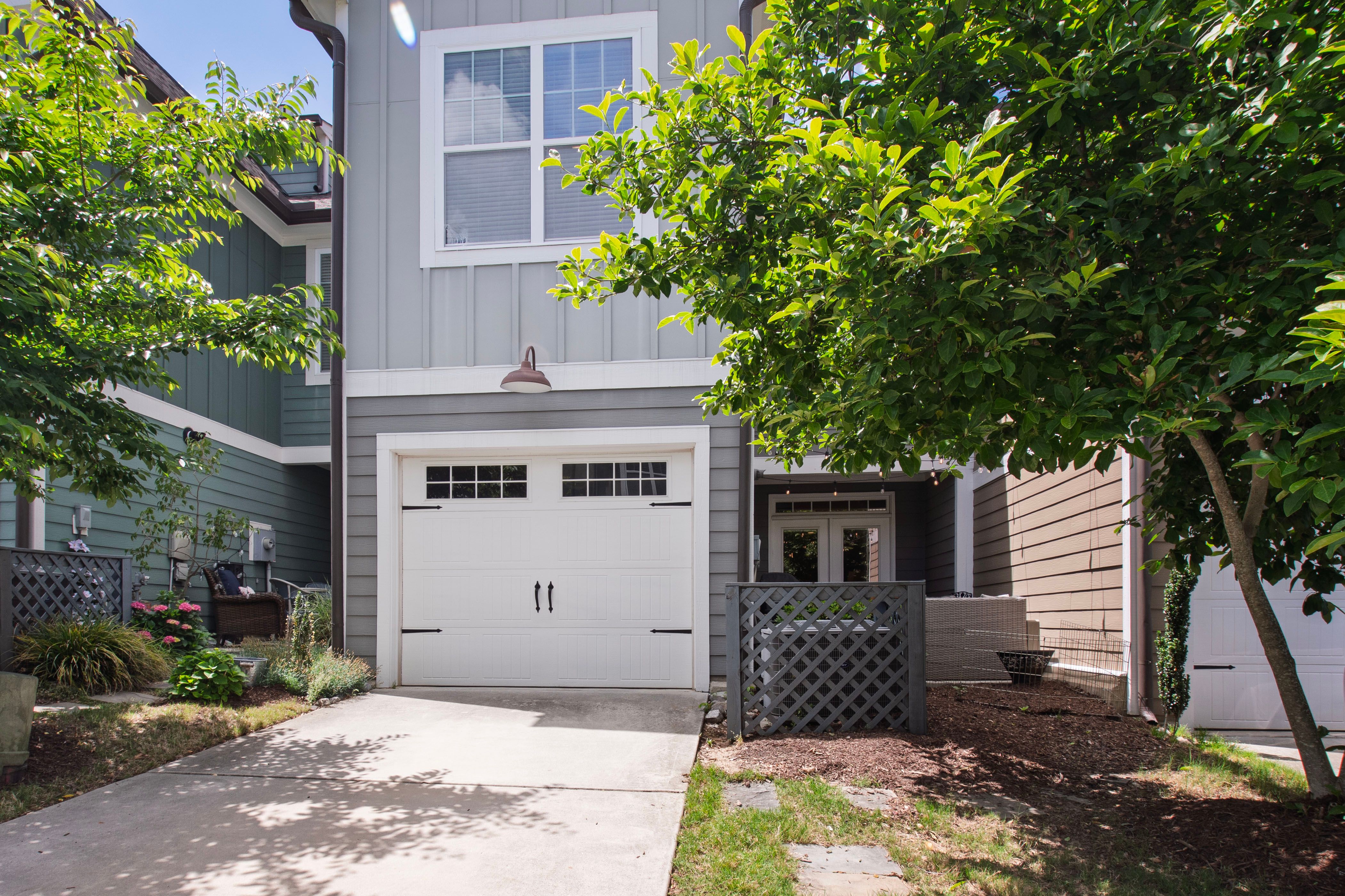 2332 Noble Road 