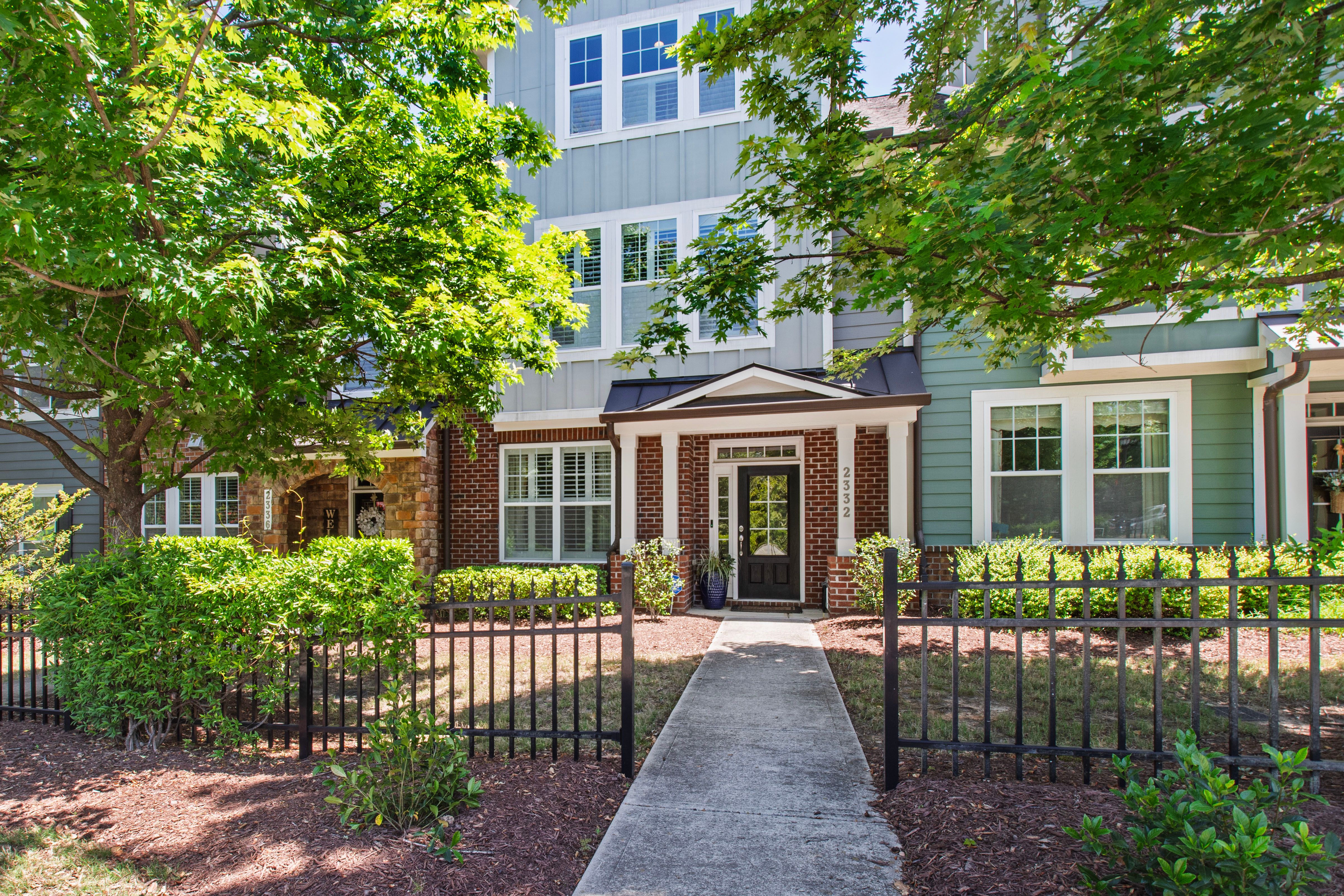 2332 Noble Road 
