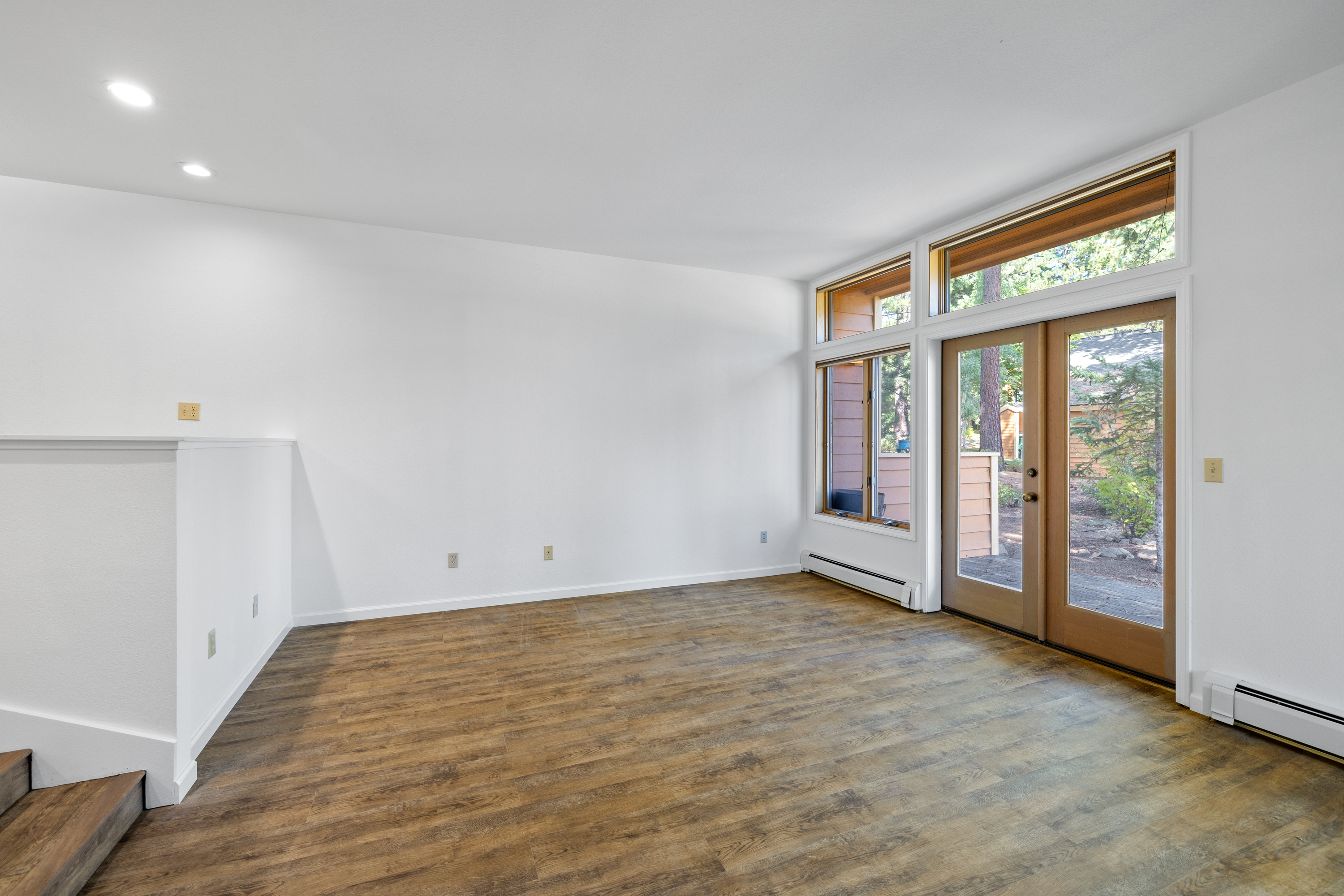 144 Village Blvd #83 