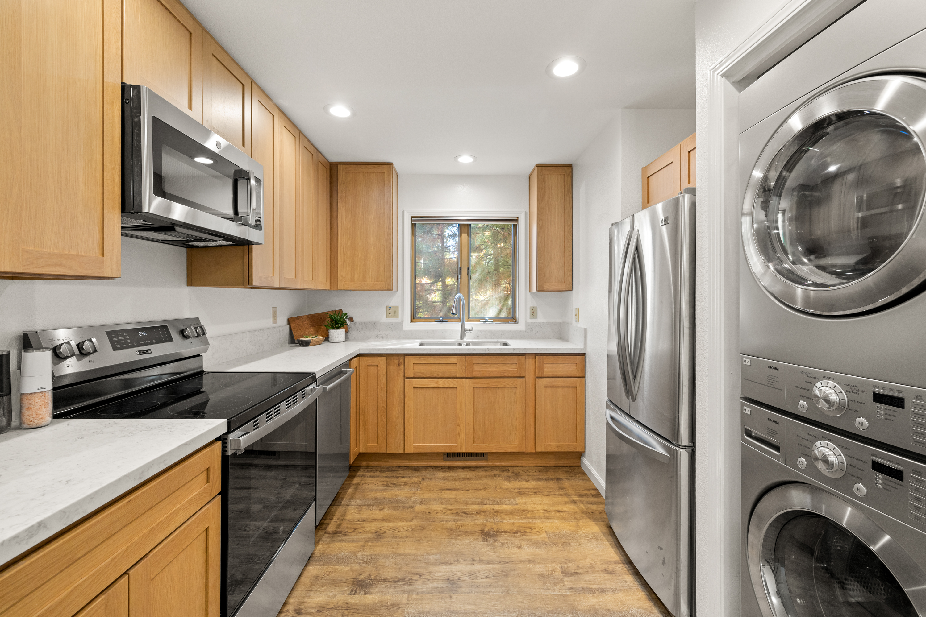 144 Village Blvd #83 