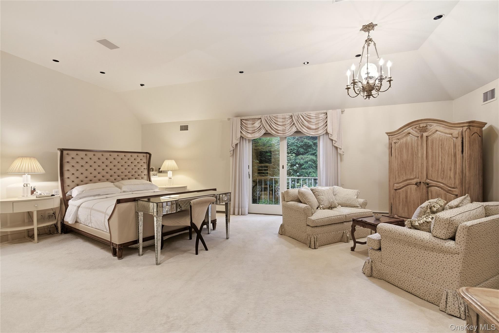 5 Victorian Lane