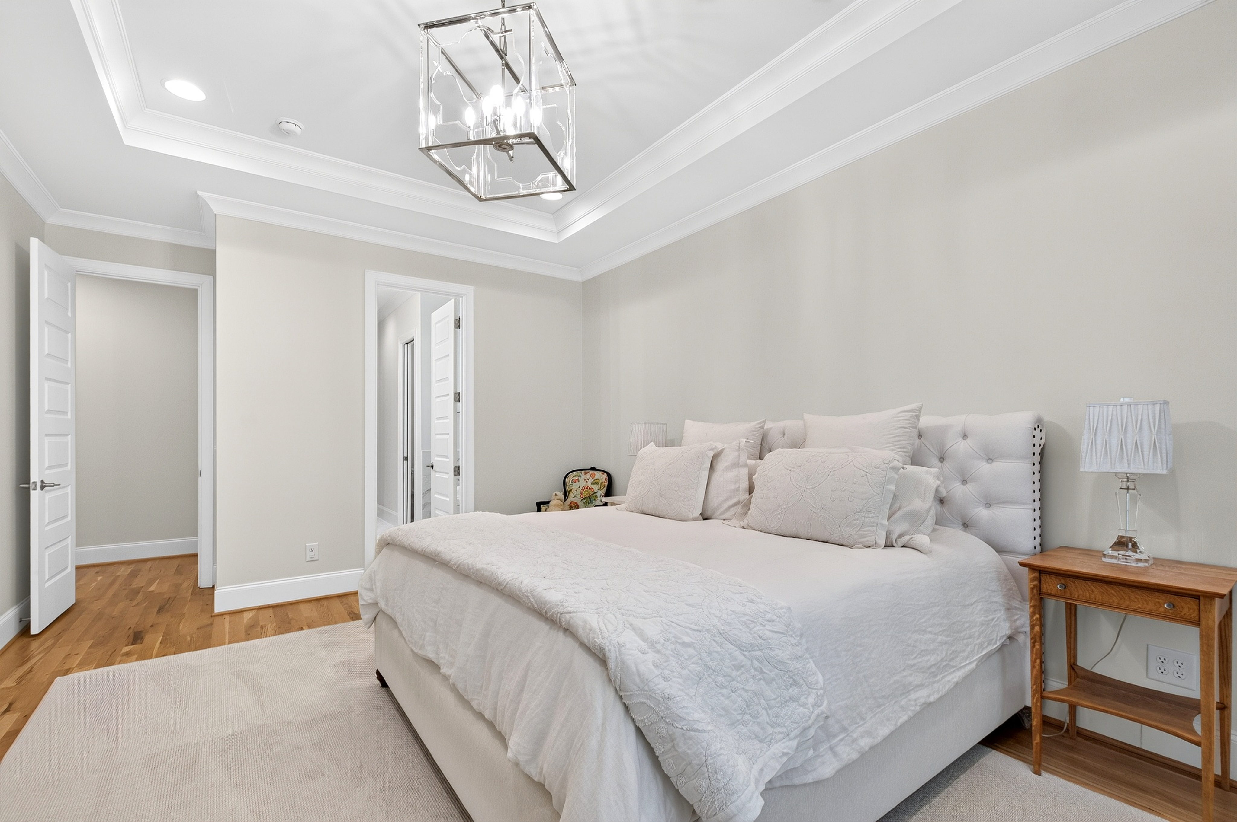 911 Canterbury Road 