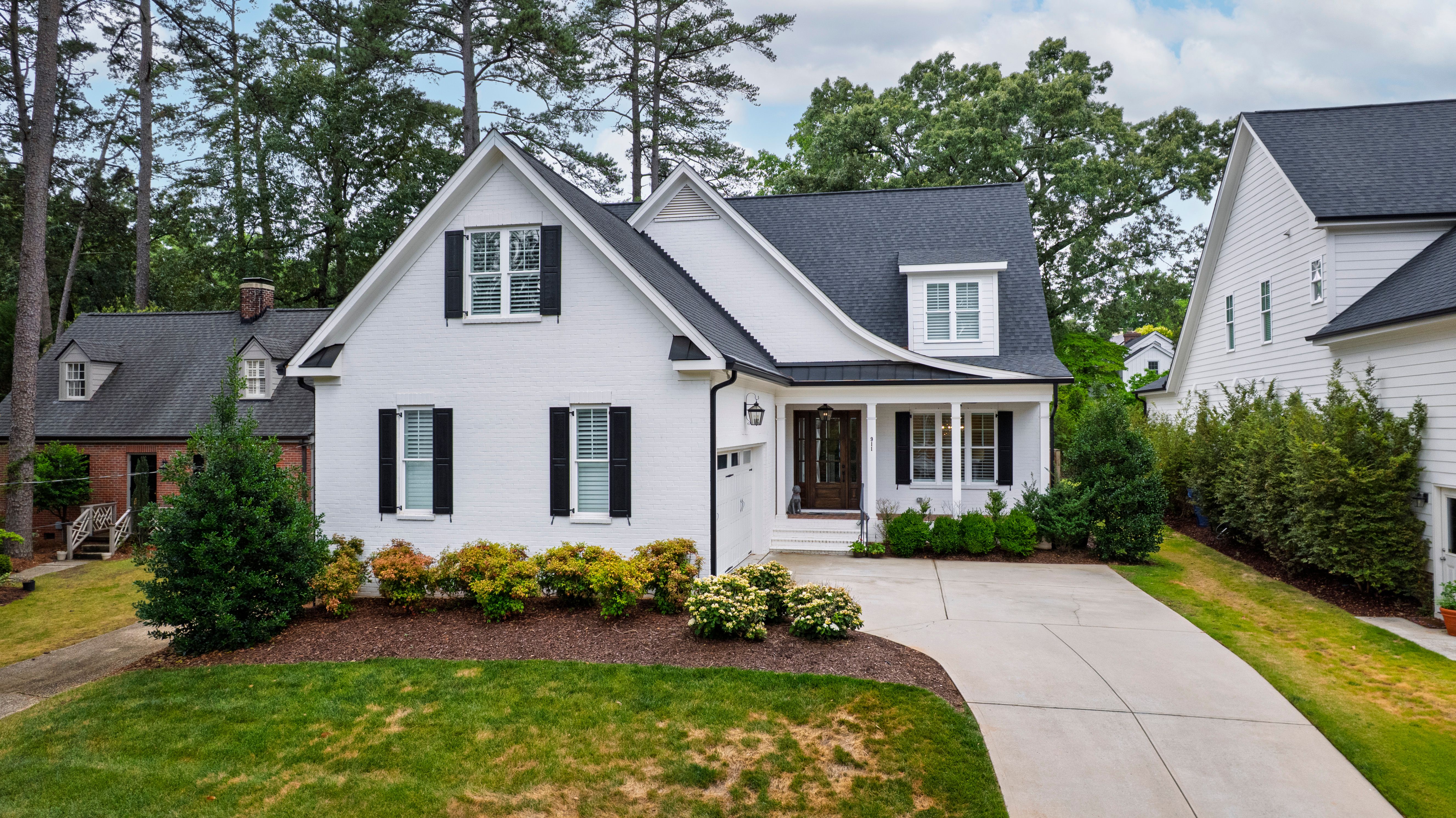 911 Canterbury Road 